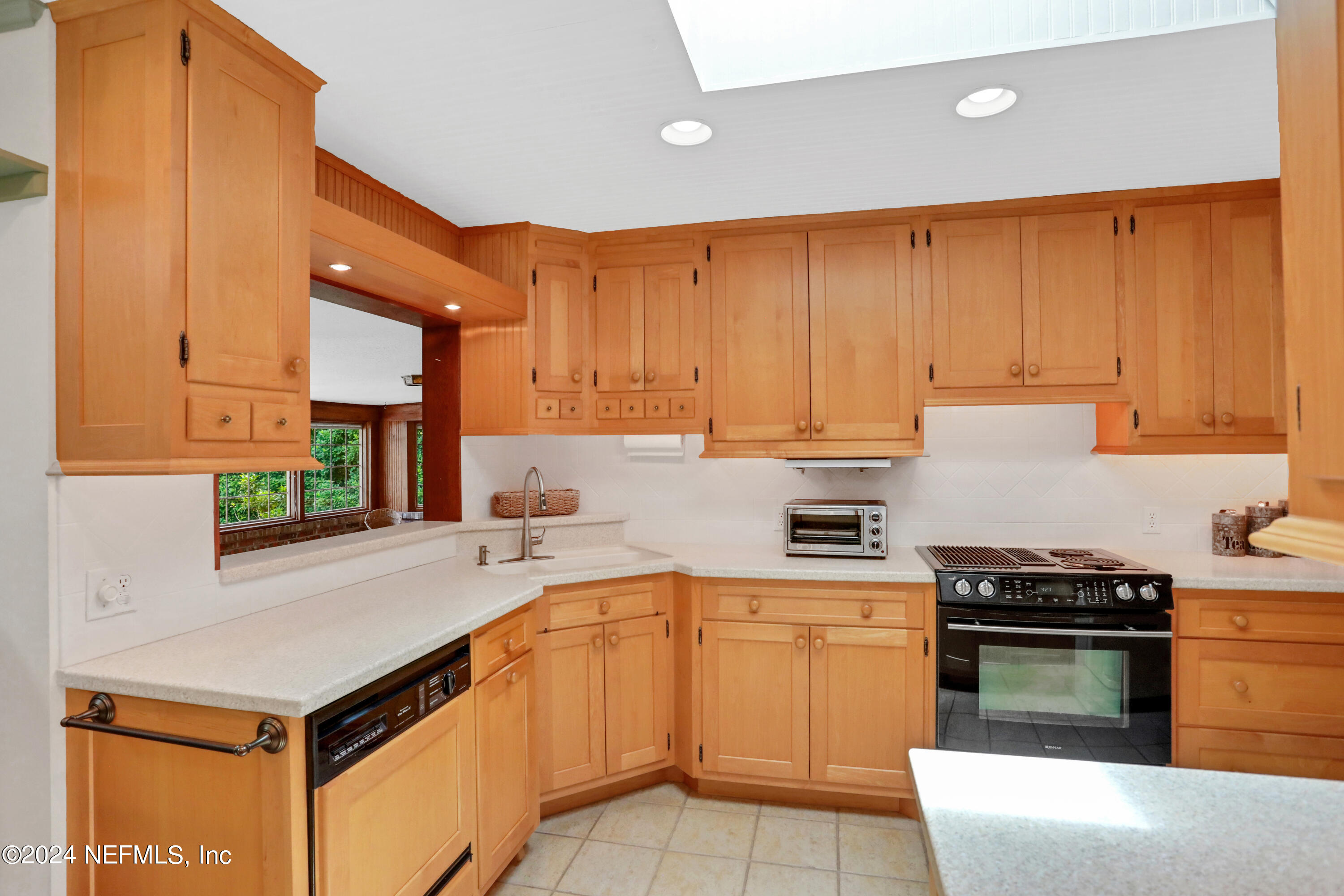 11857 LITTLE CREEK Lane