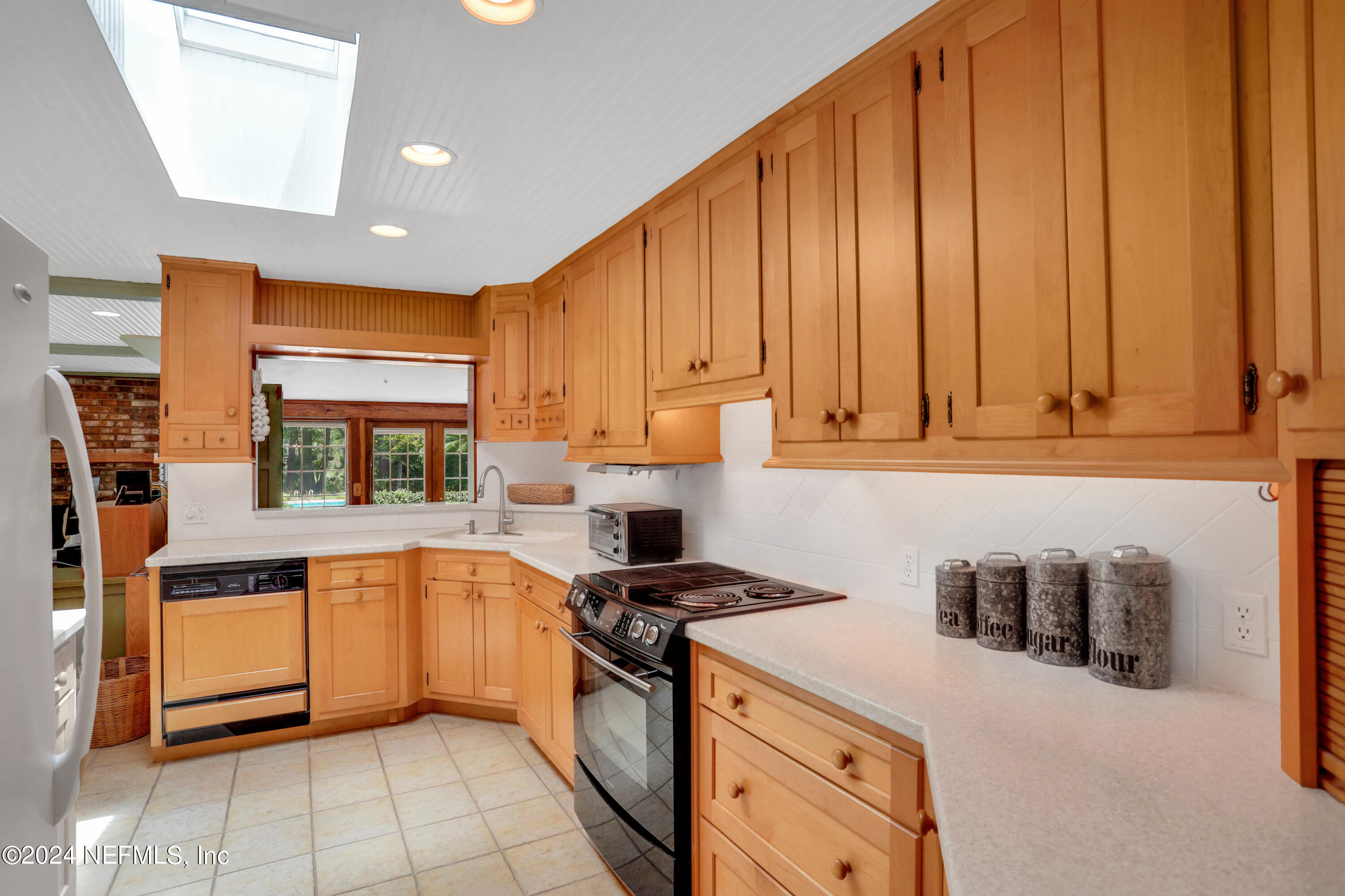 11857 LITTLE CREEK Lane