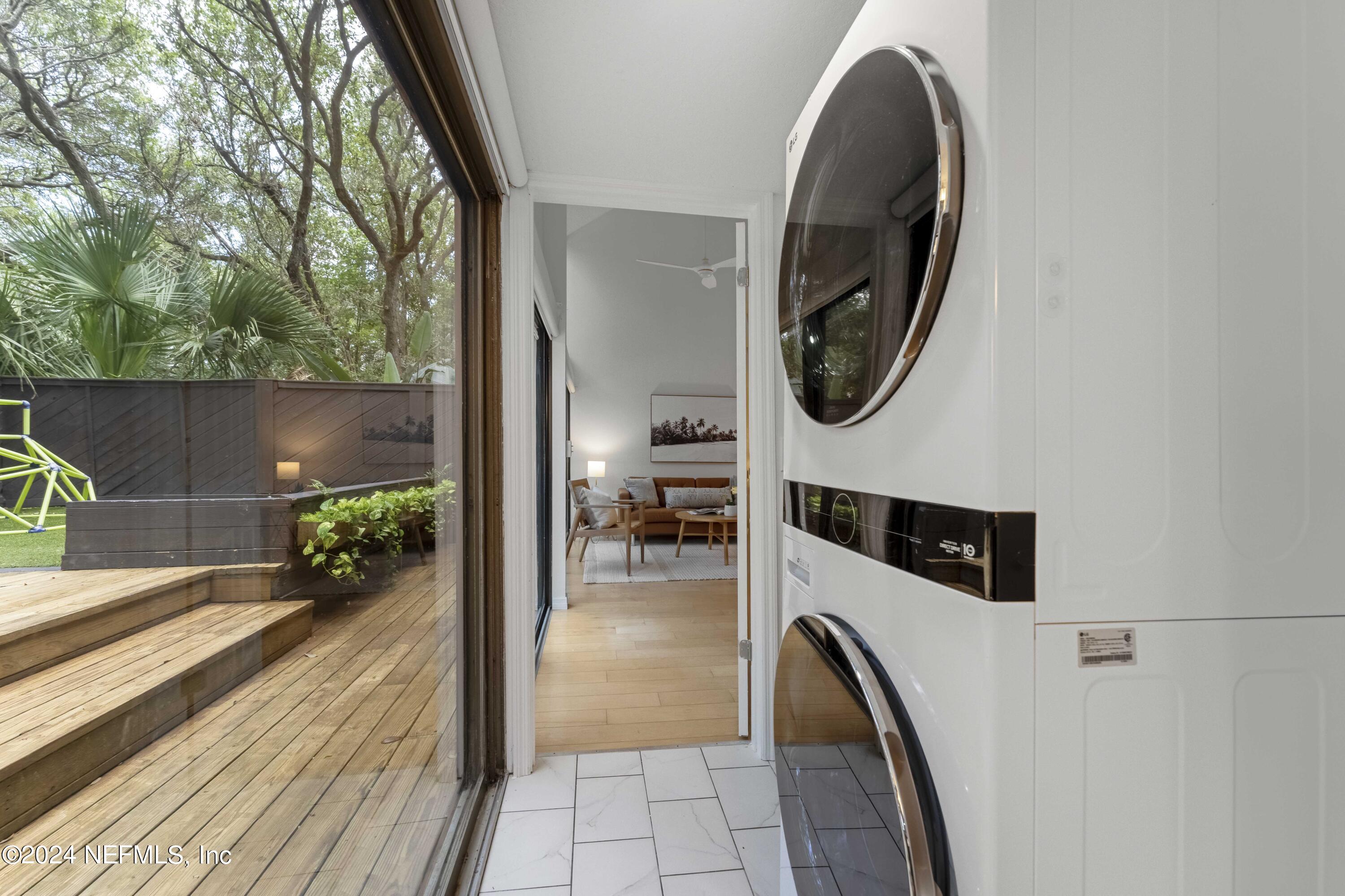 2277 SEMINOLE Road, B