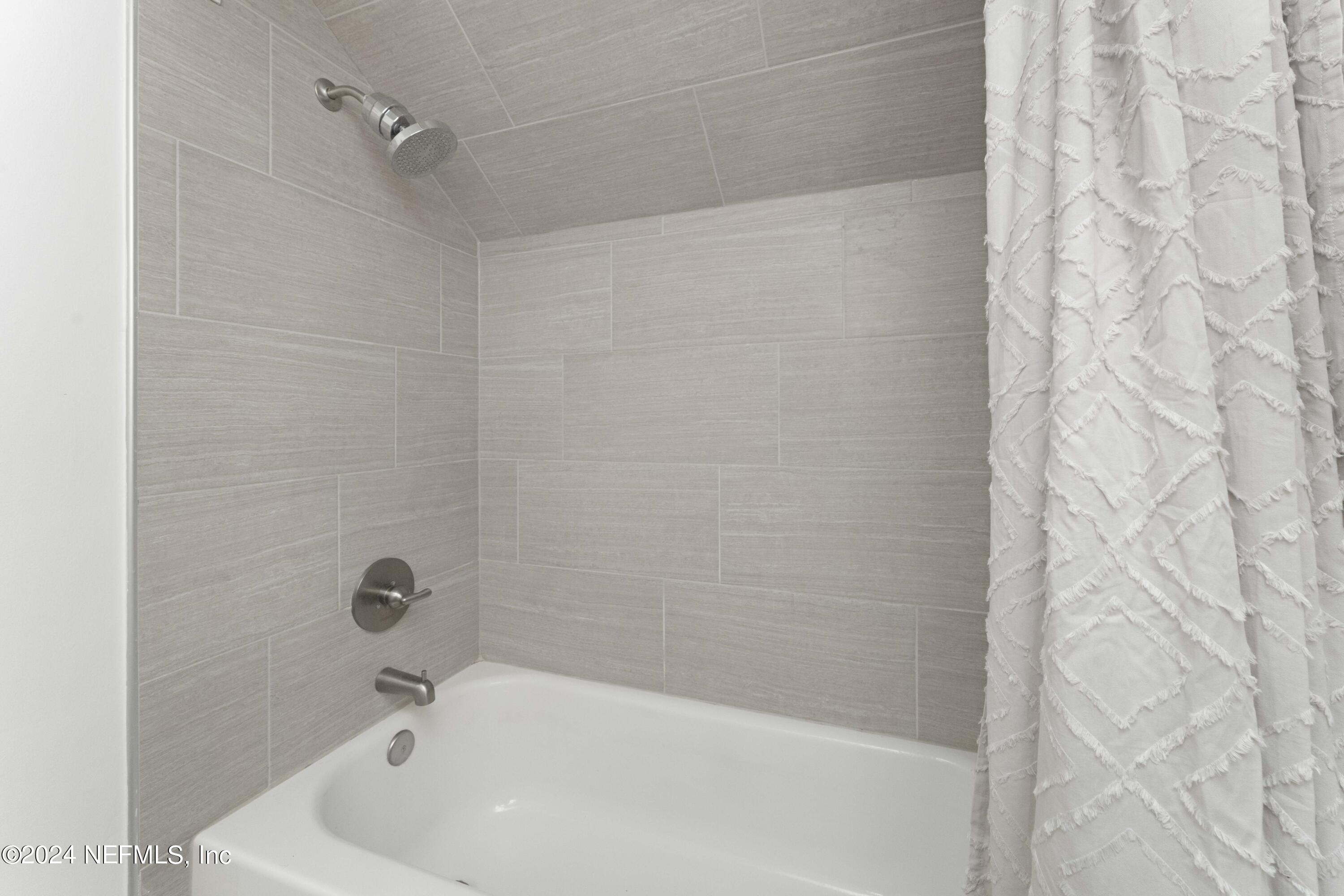 2277 SEMINOLE Road, B