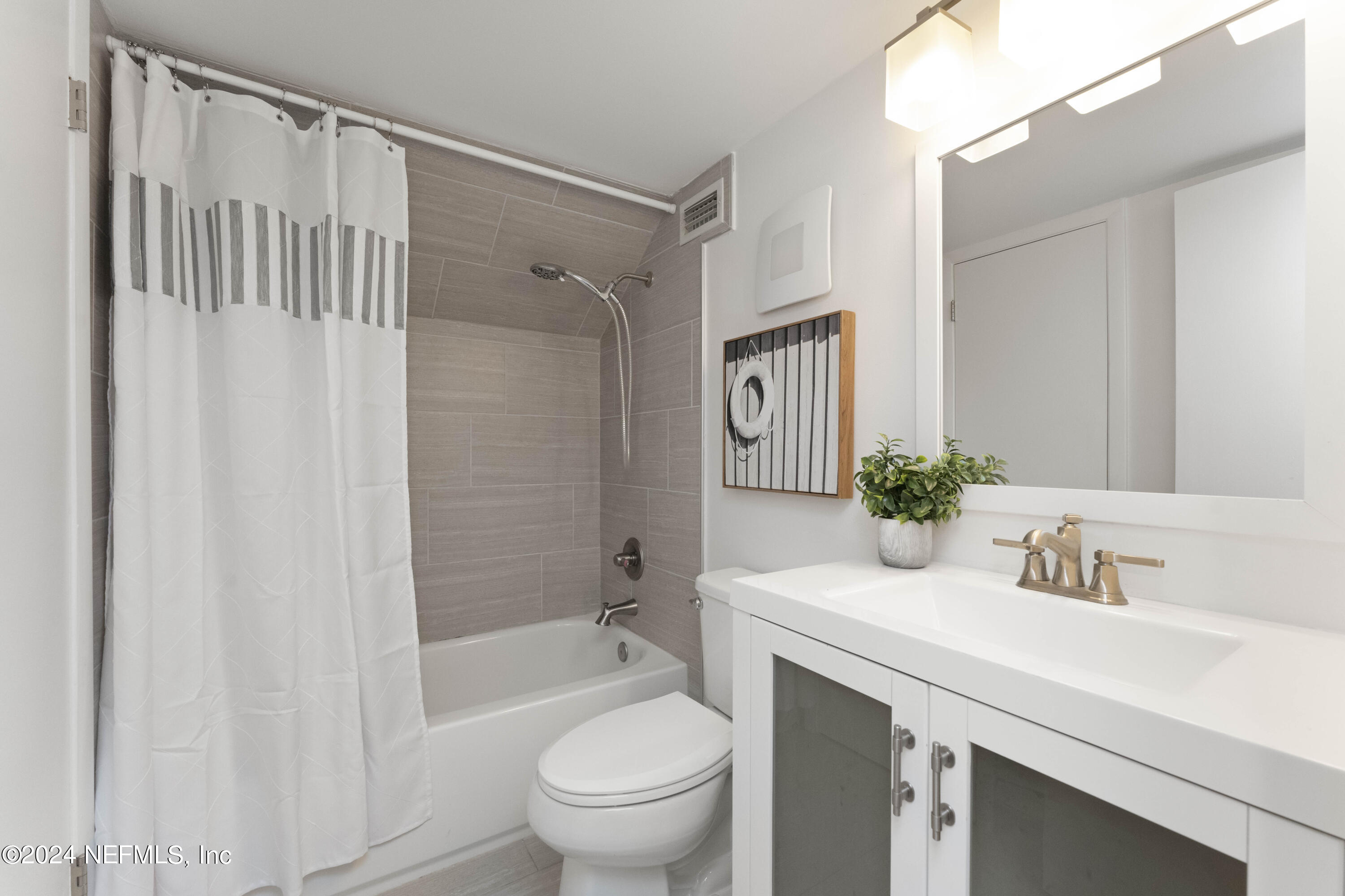 2277 SEMINOLE Road, B