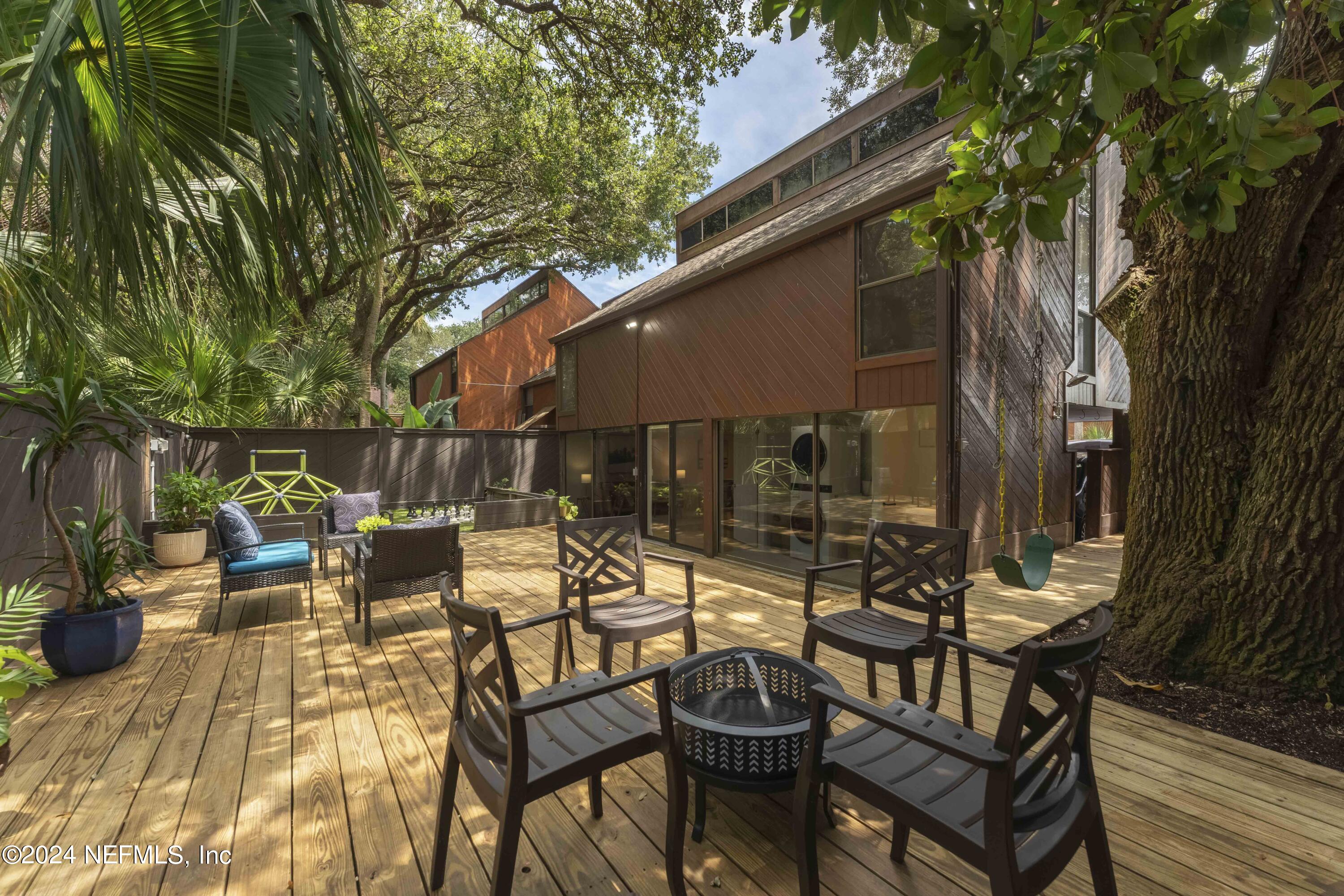 2277 SEMINOLE Road, B