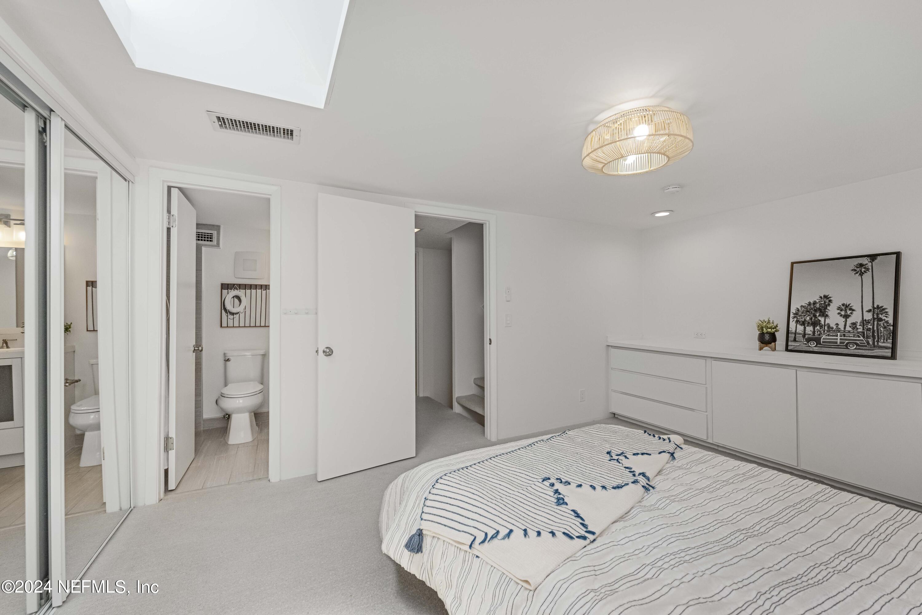 2277 SEMINOLE Road, B