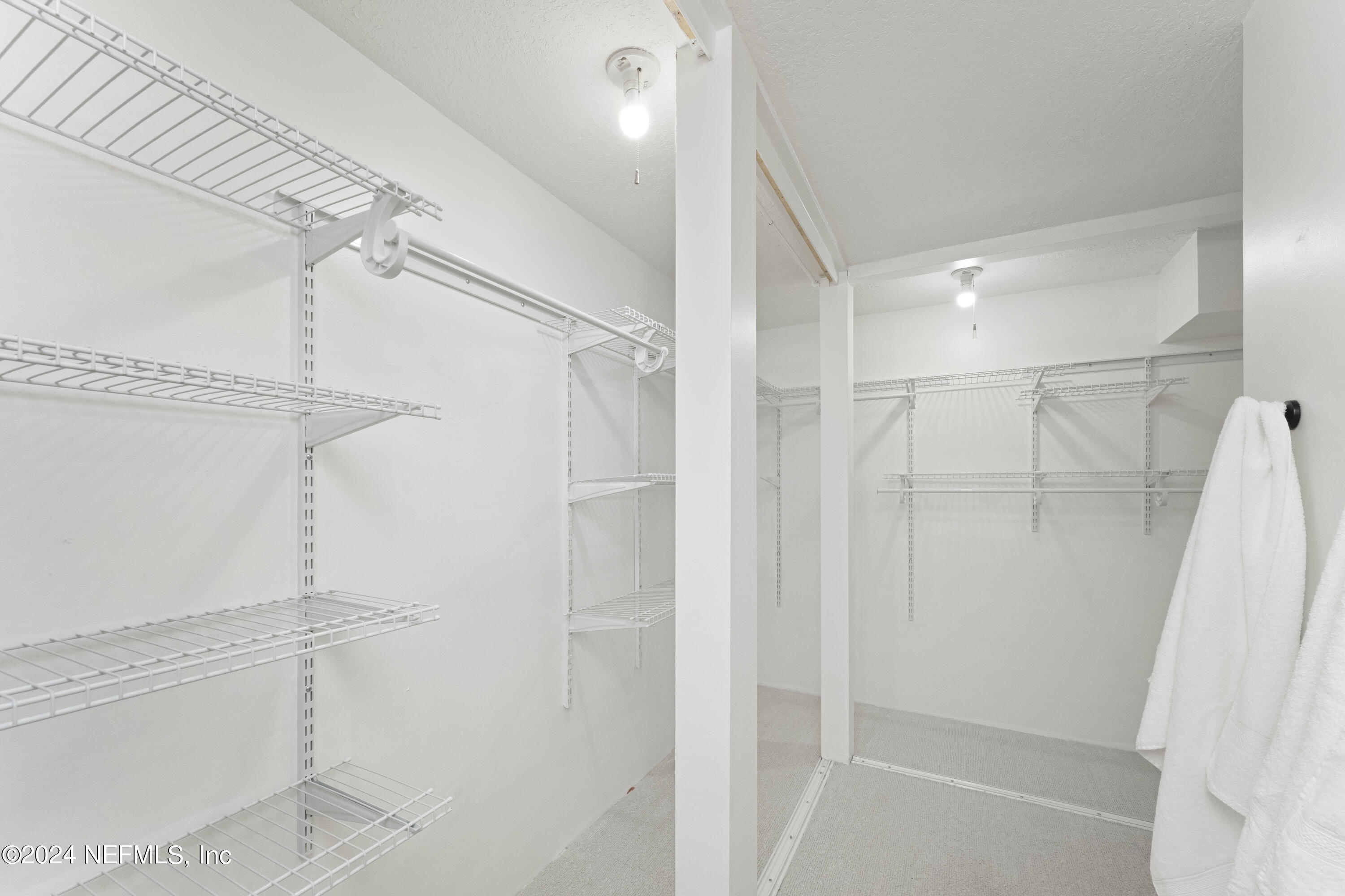 2277 SEMINOLE Road, B