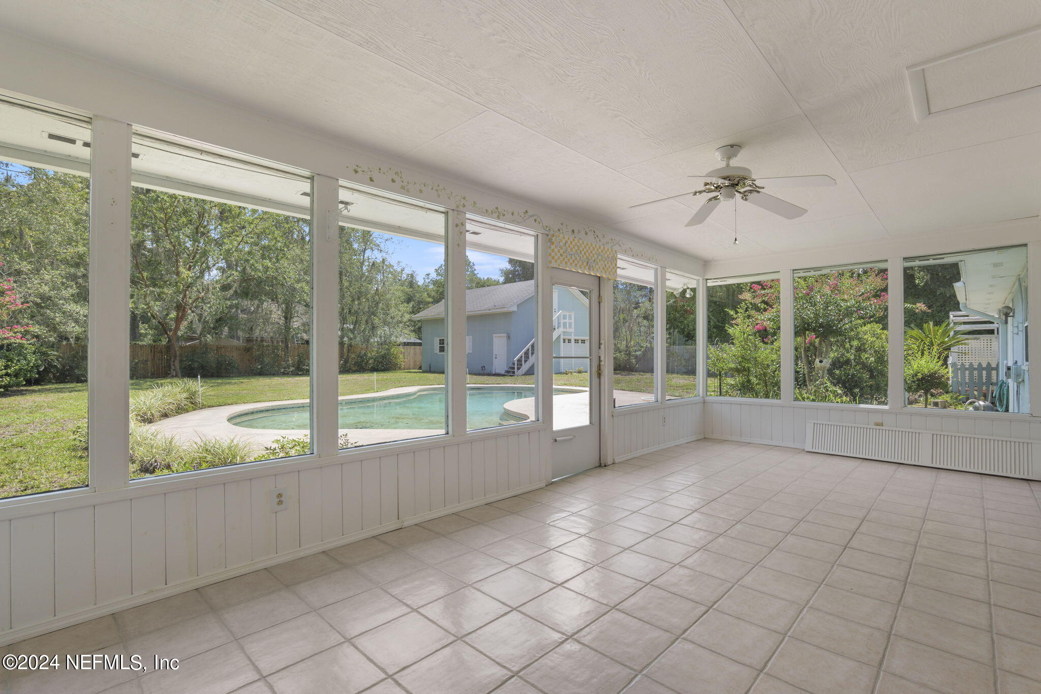 1228 FRUIT COVE Drive N