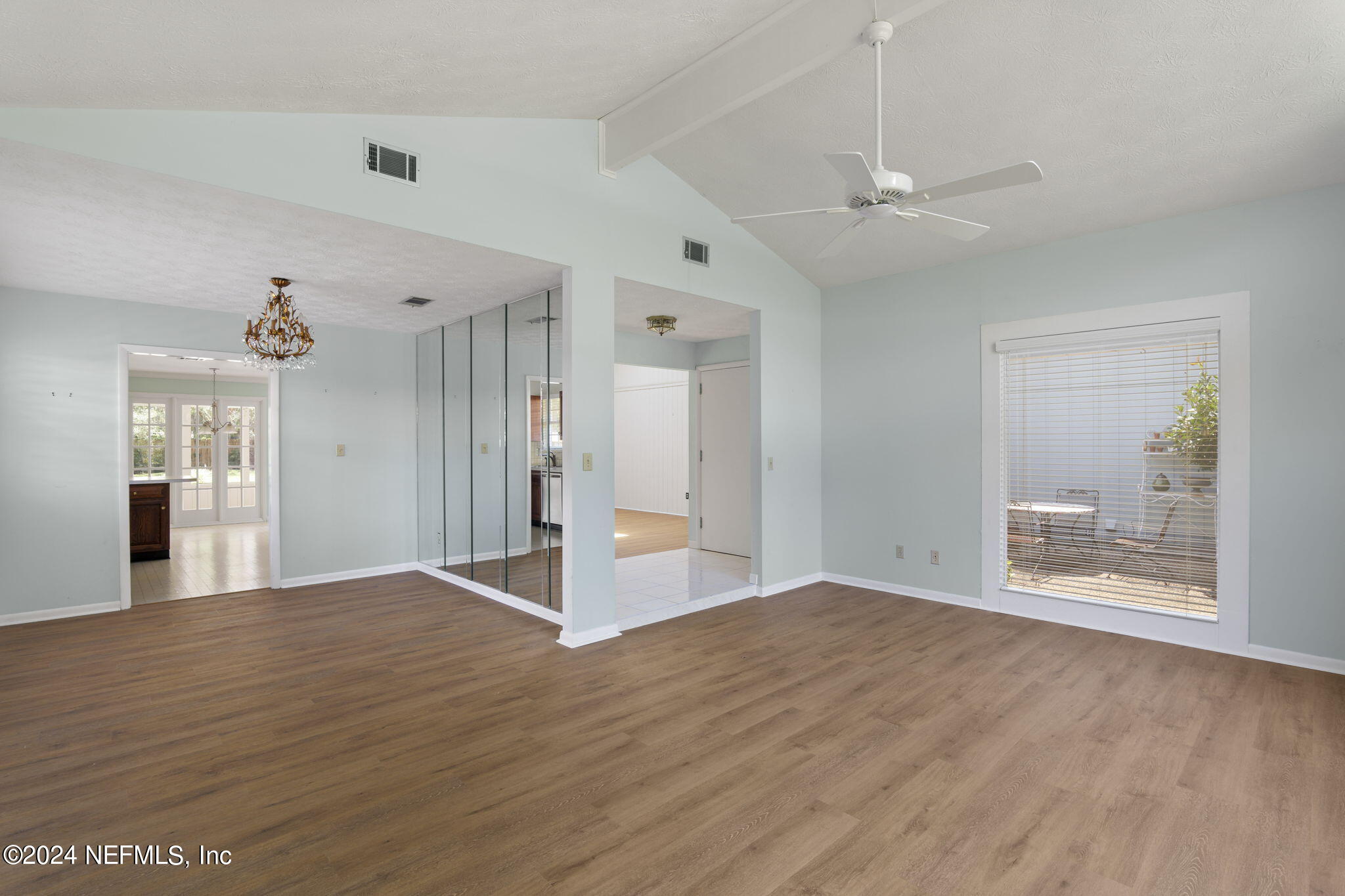 1228 FRUIT COVE Drive N