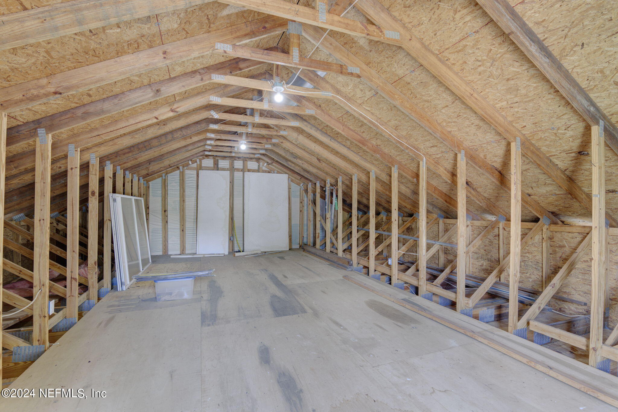 1228 FRUIT COVE Drive N