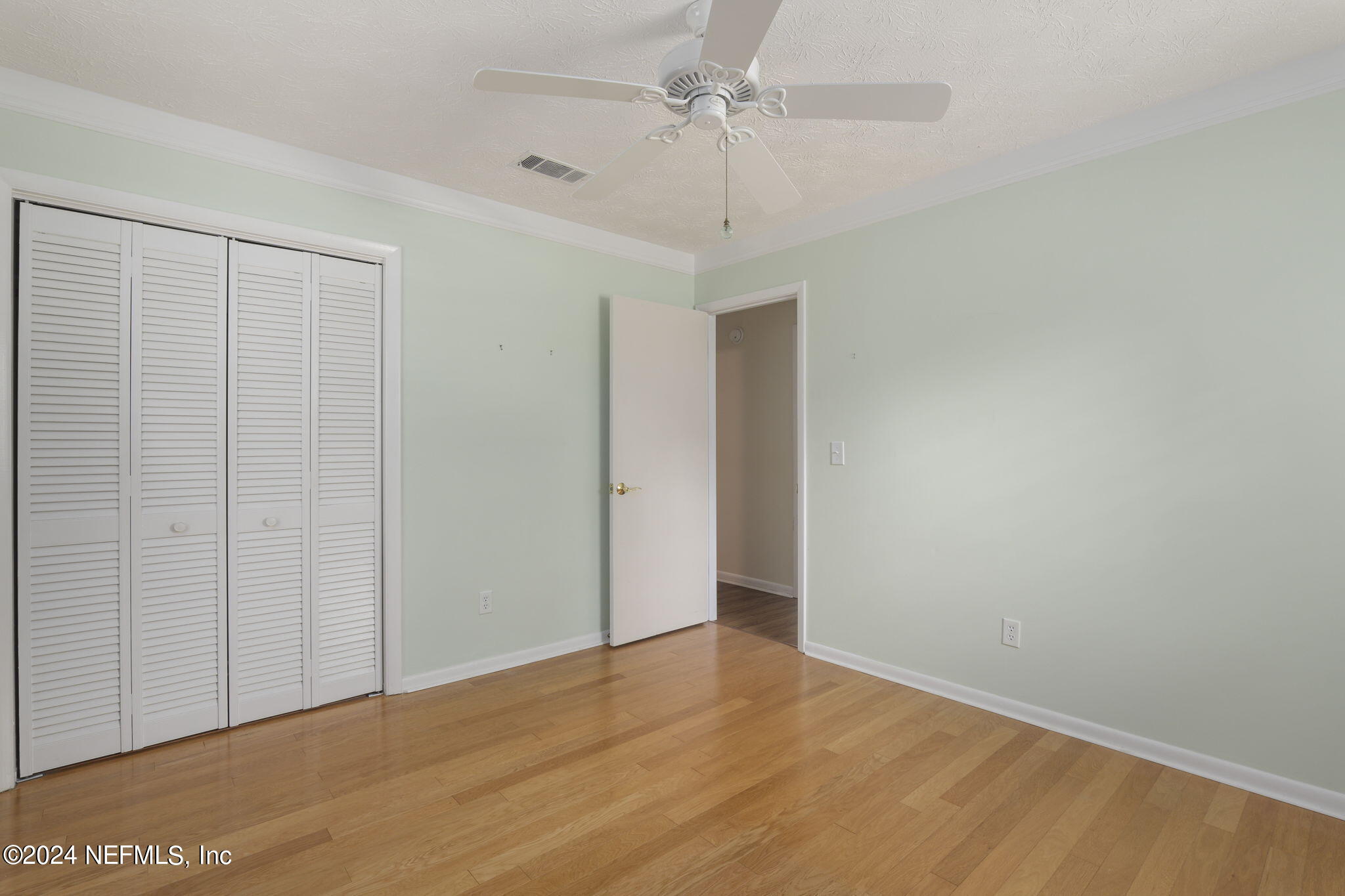 1228 FRUIT COVE Drive N