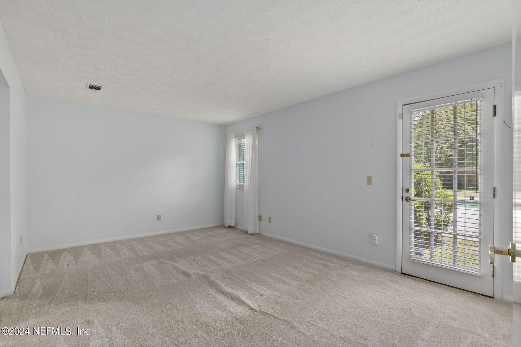 1228 FRUIT COVE Drive N