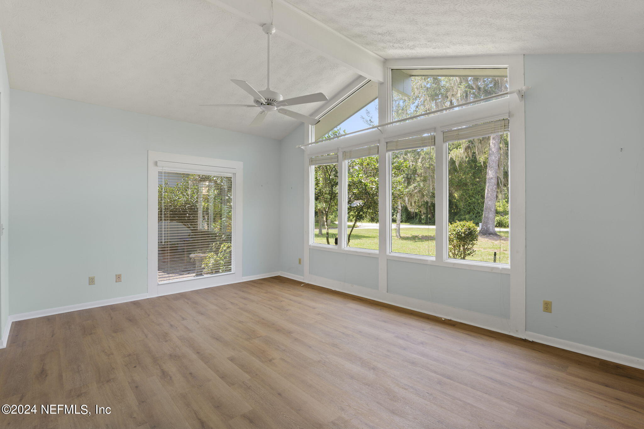 1228 FRUIT COVE Drive N