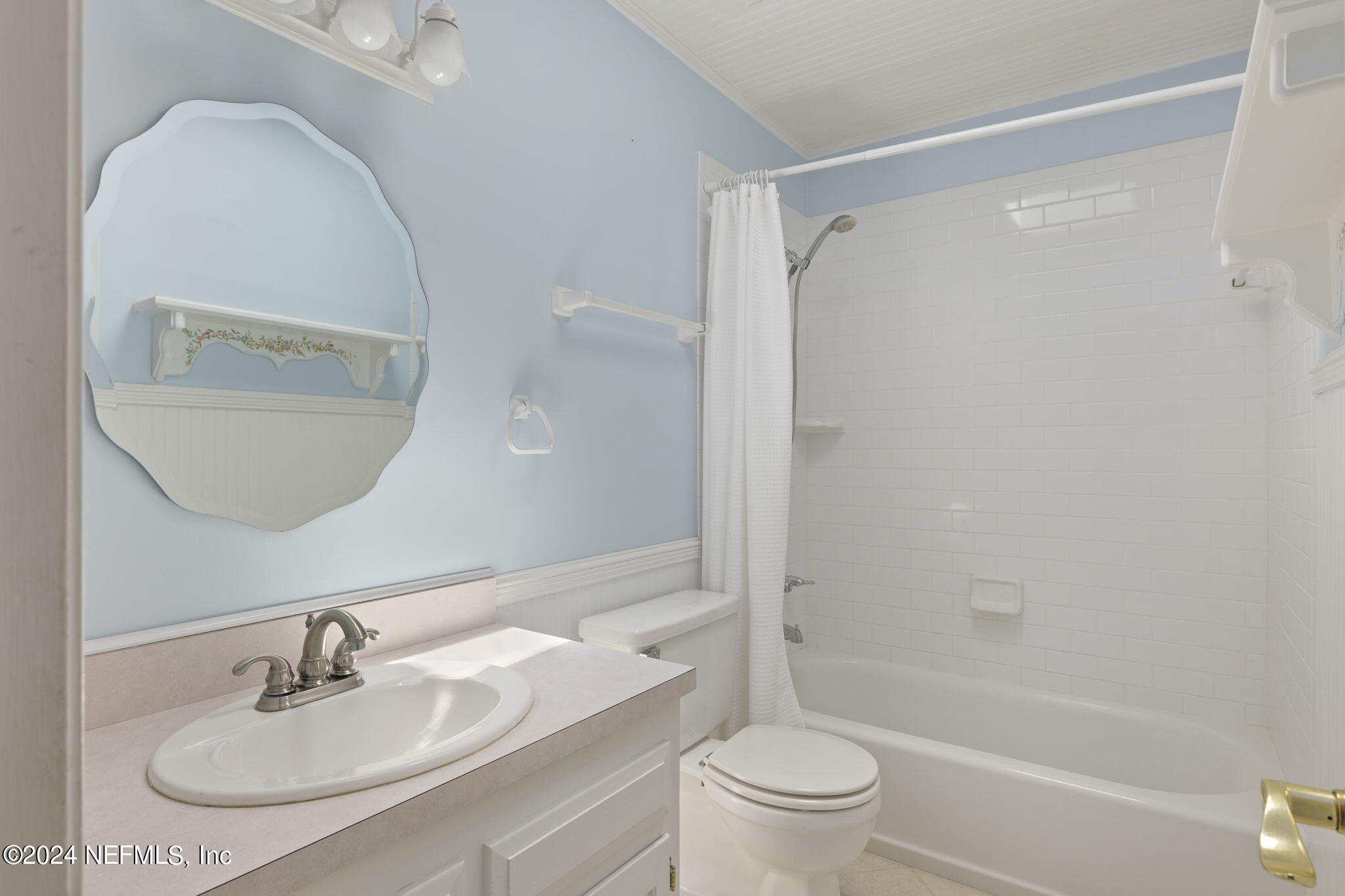 1228 FRUIT COVE Drive N