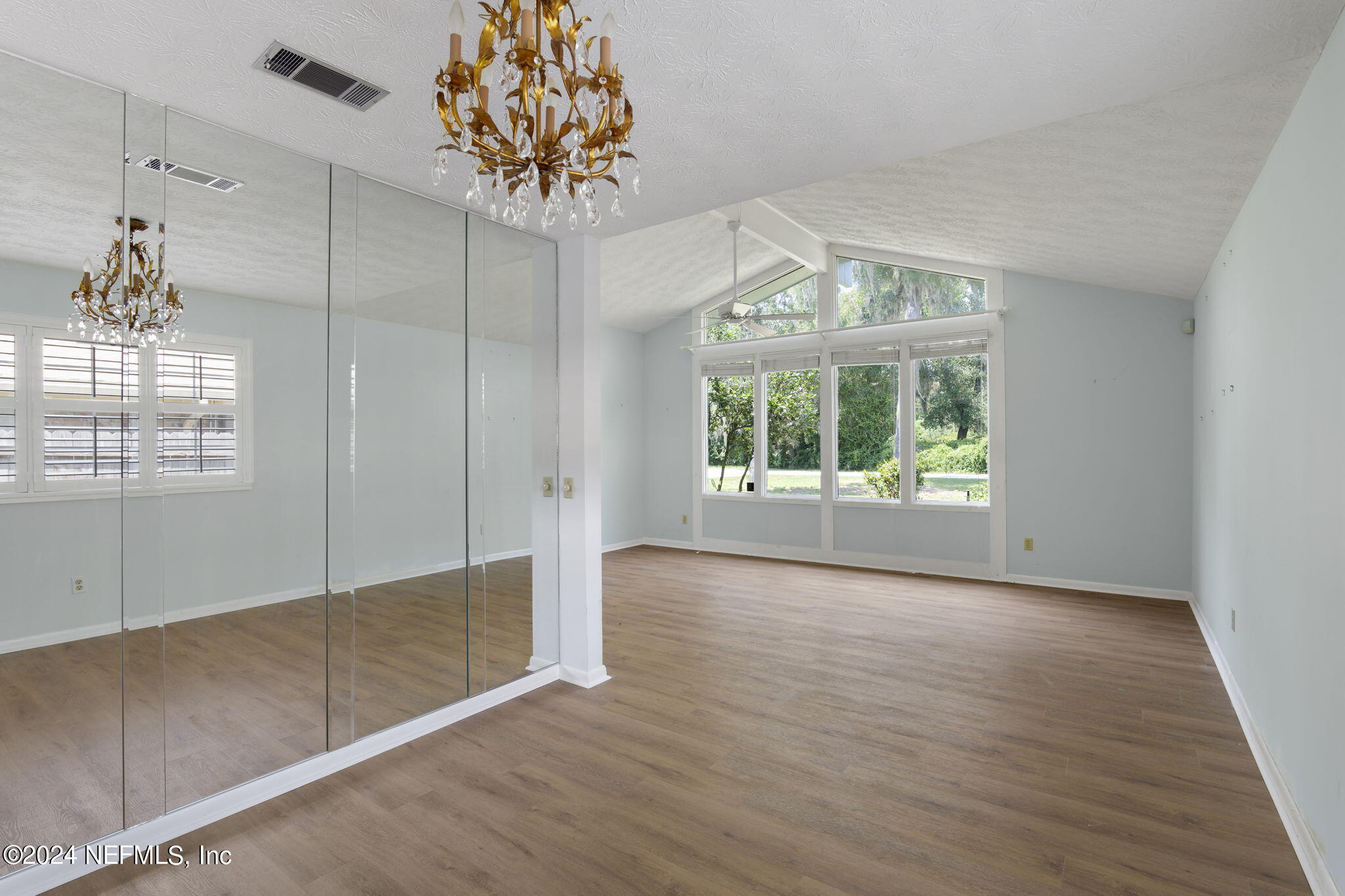 1228 FRUIT COVE Drive N