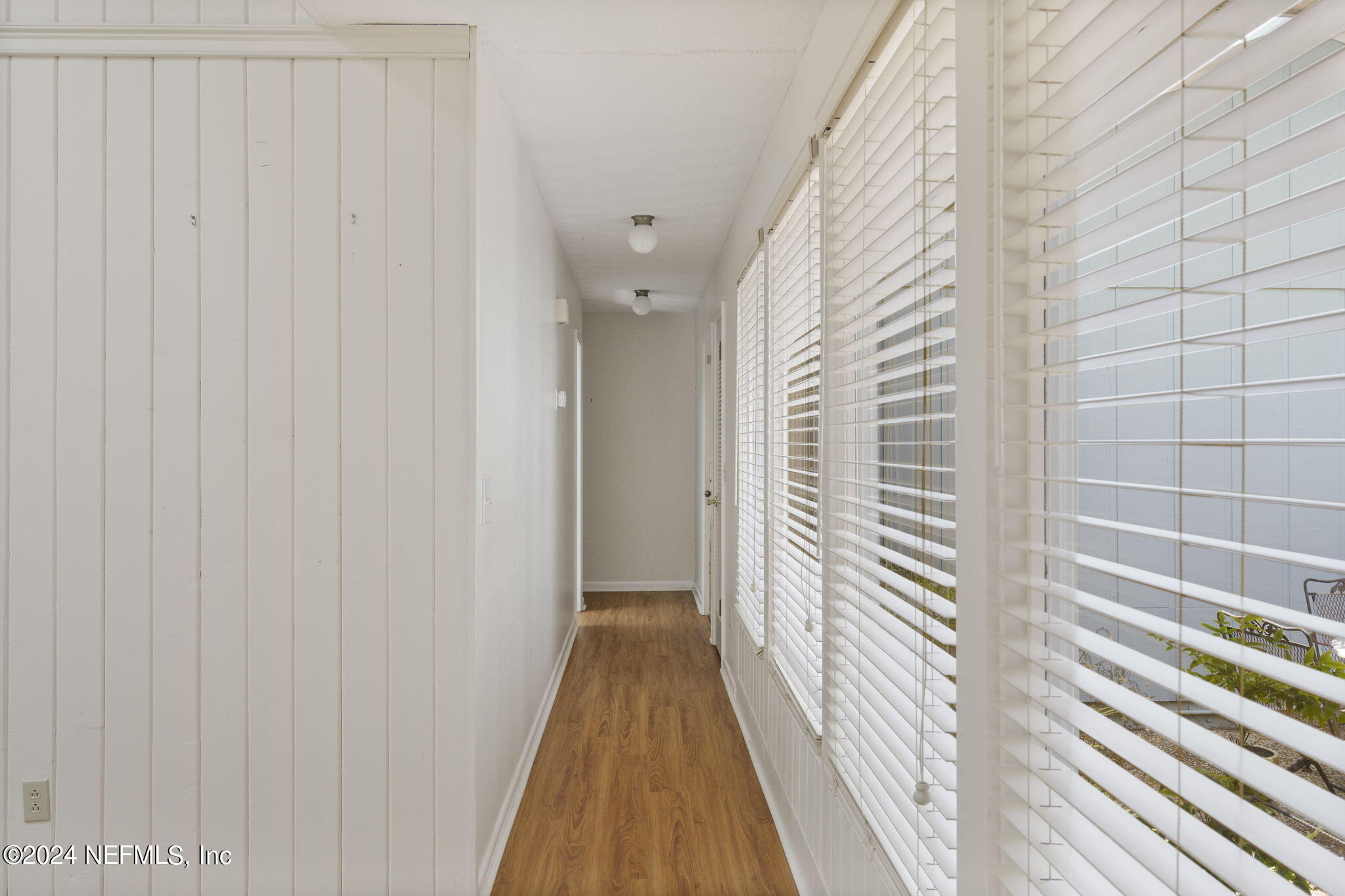 1228 FRUIT COVE Drive N