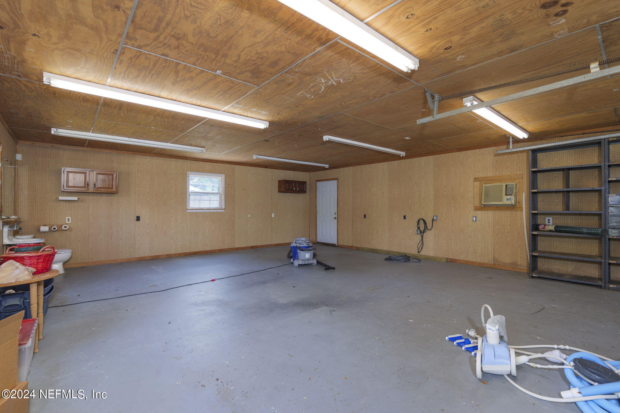 1228 FRUIT COVE Drive N