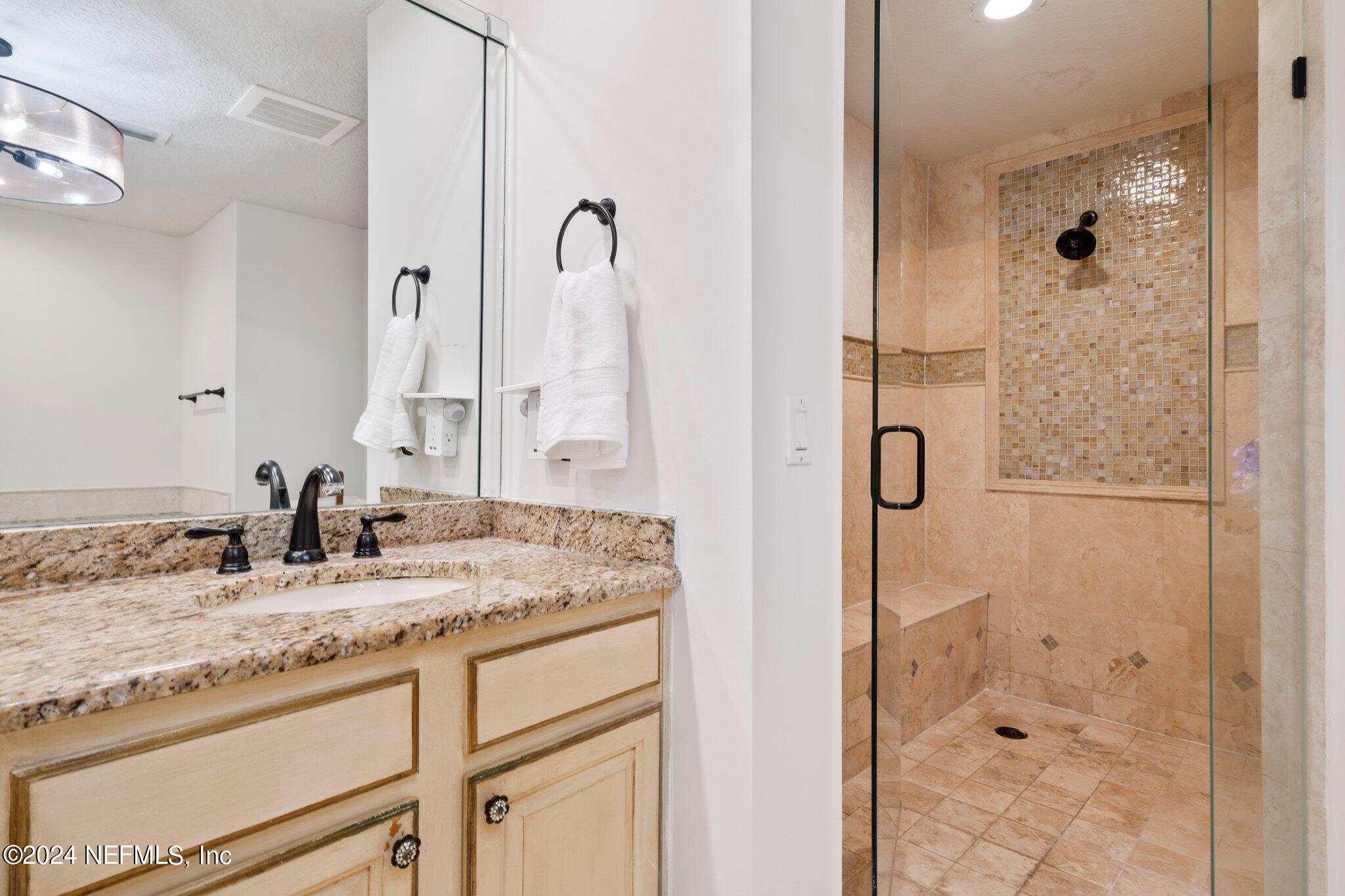 932 1ST Street N, 602