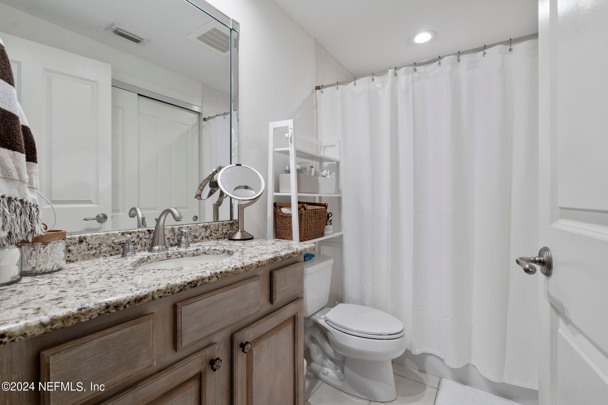 932 1ST Street N, 602