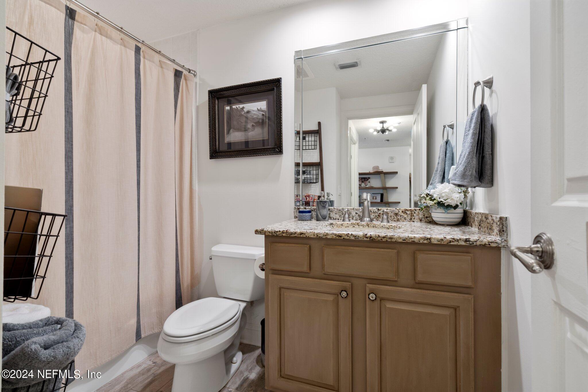 932 1ST Street N, 602