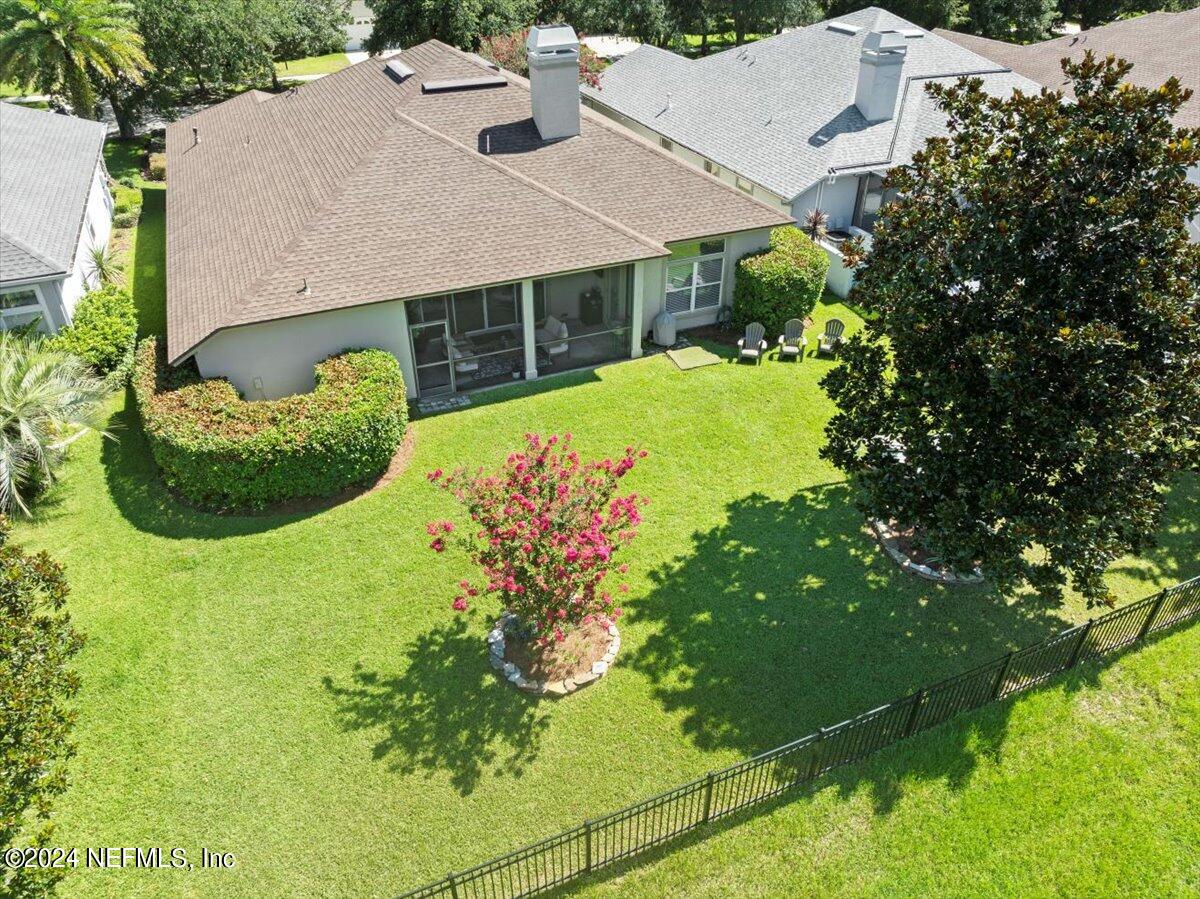 1555 BARRINGTON Circle