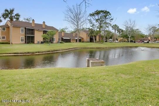 859 SHORELINE Circle