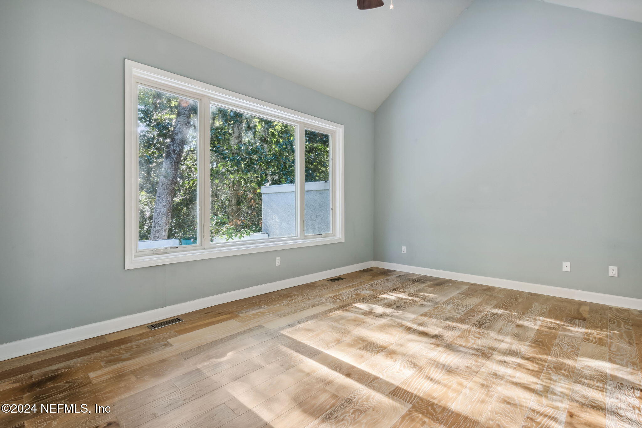 42 LAUREL OAK Road