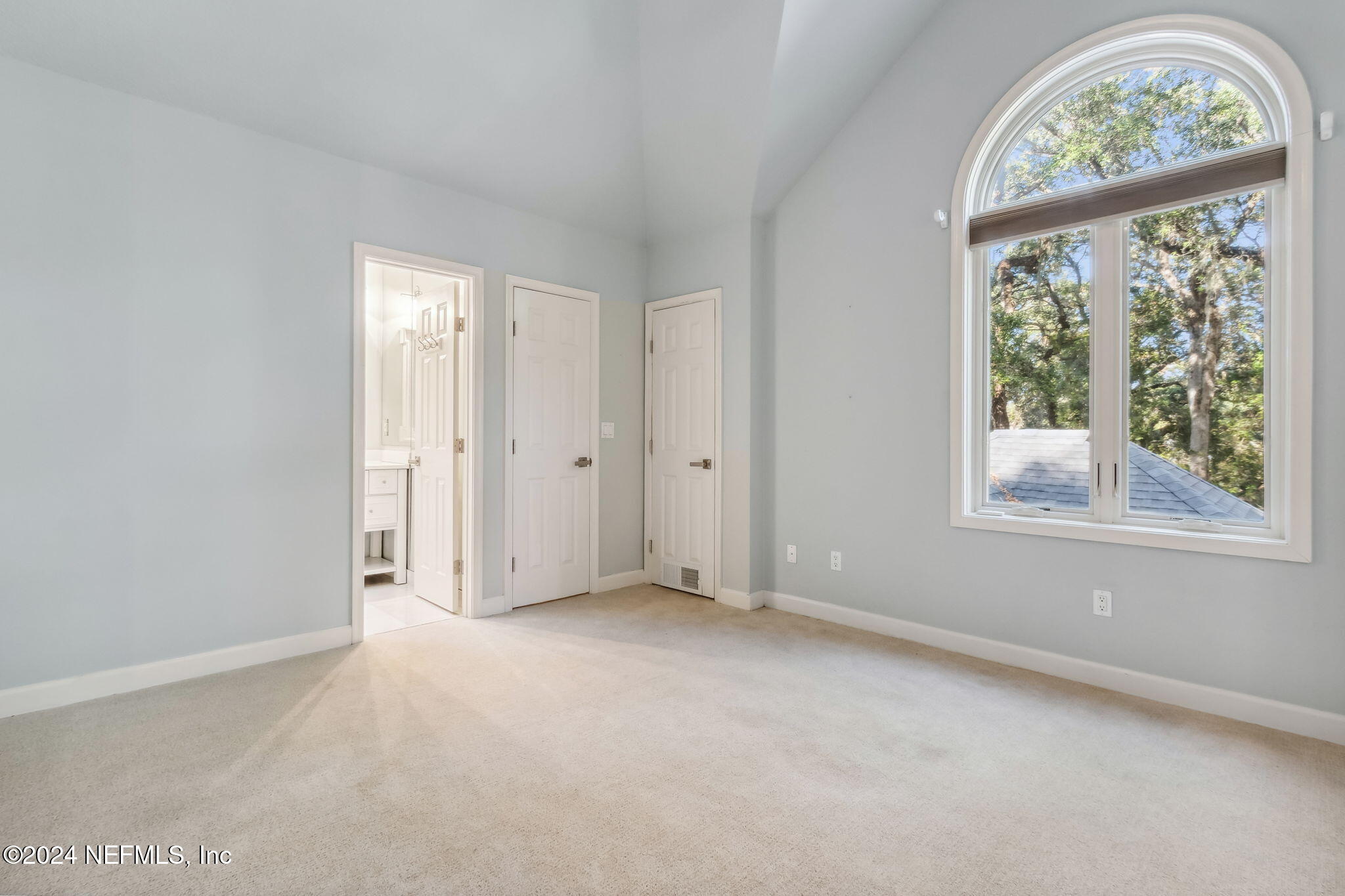 42 LAUREL OAK Road