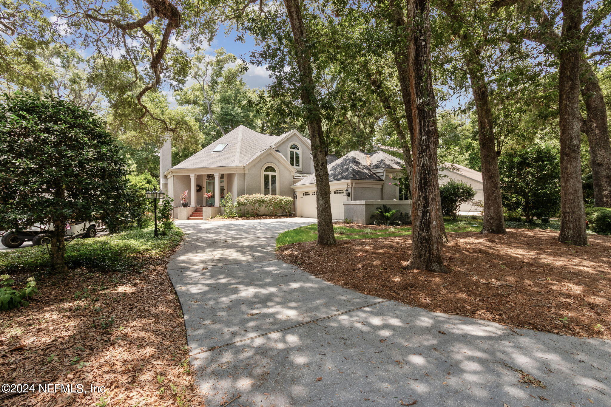 42 LAUREL OAK Road