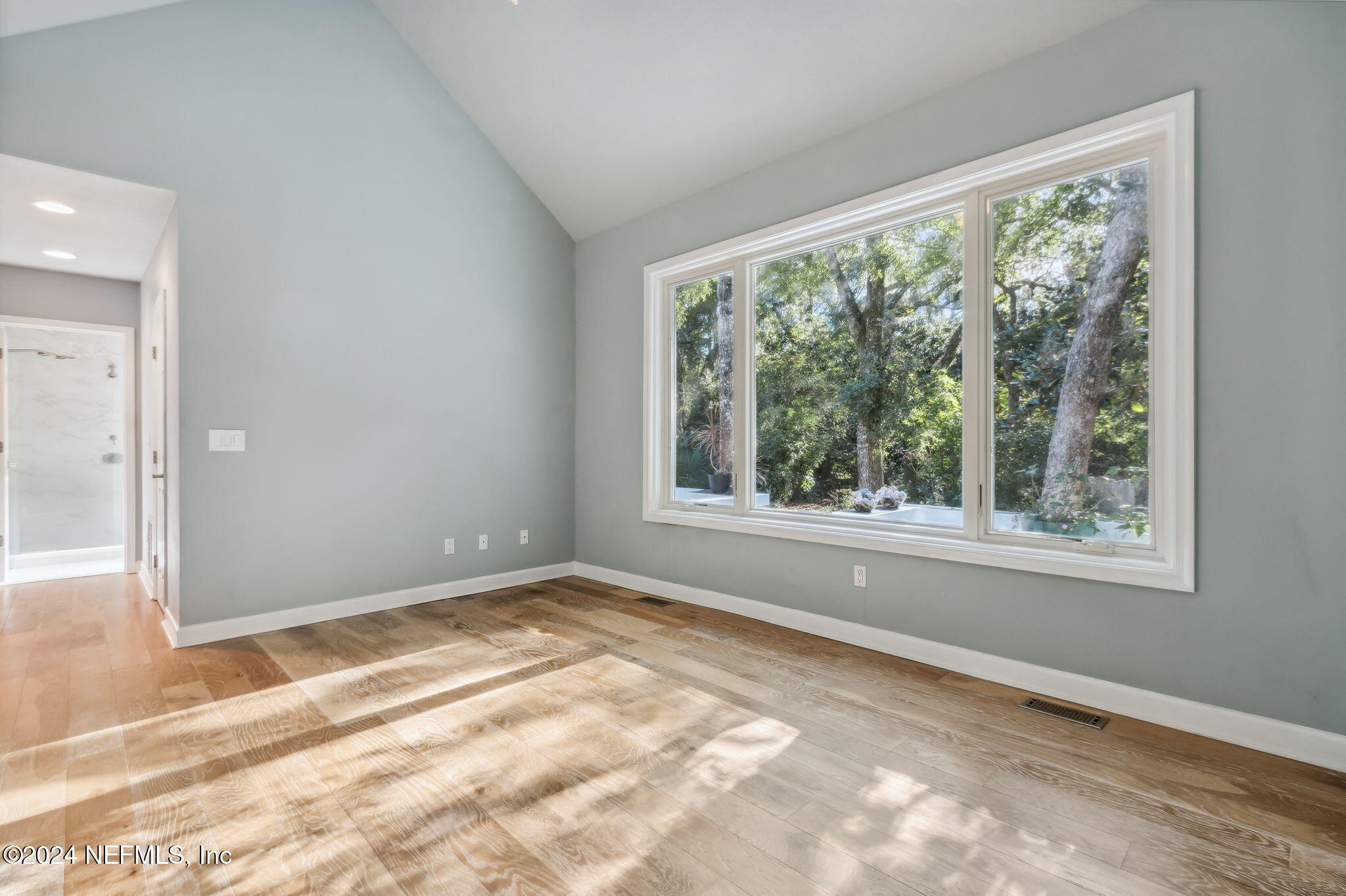 42 LAUREL OAK Road