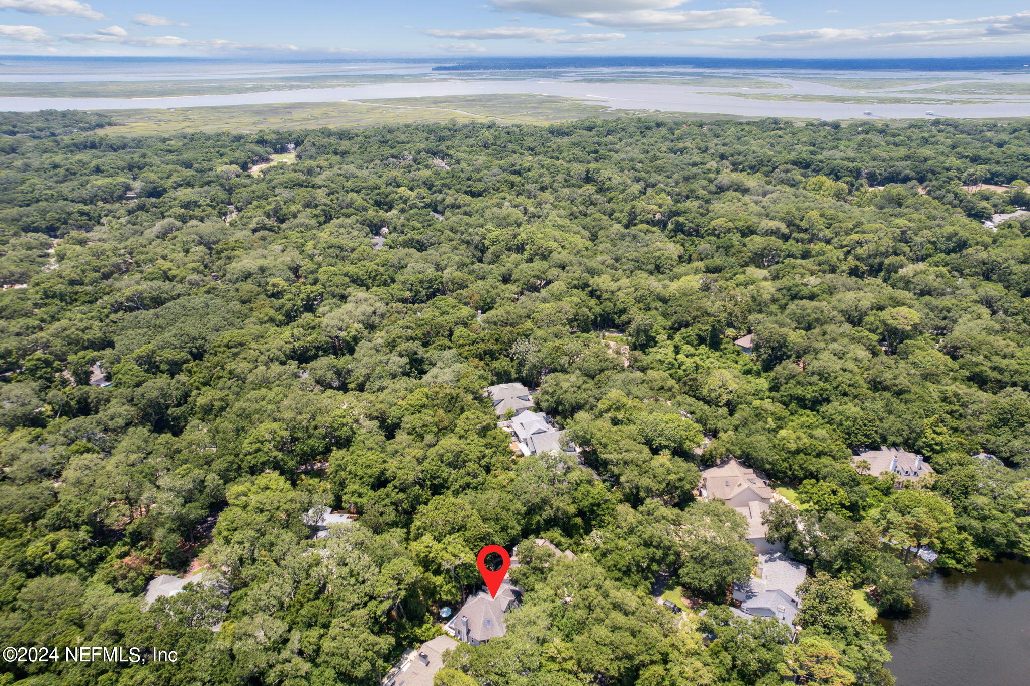 42 LAUREL OAK Road