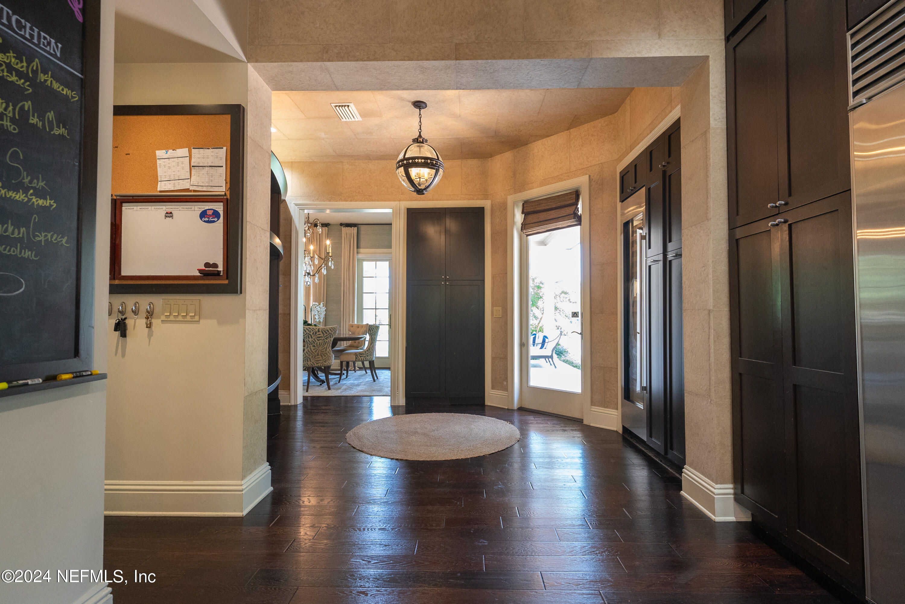 860 SORRENTO Road