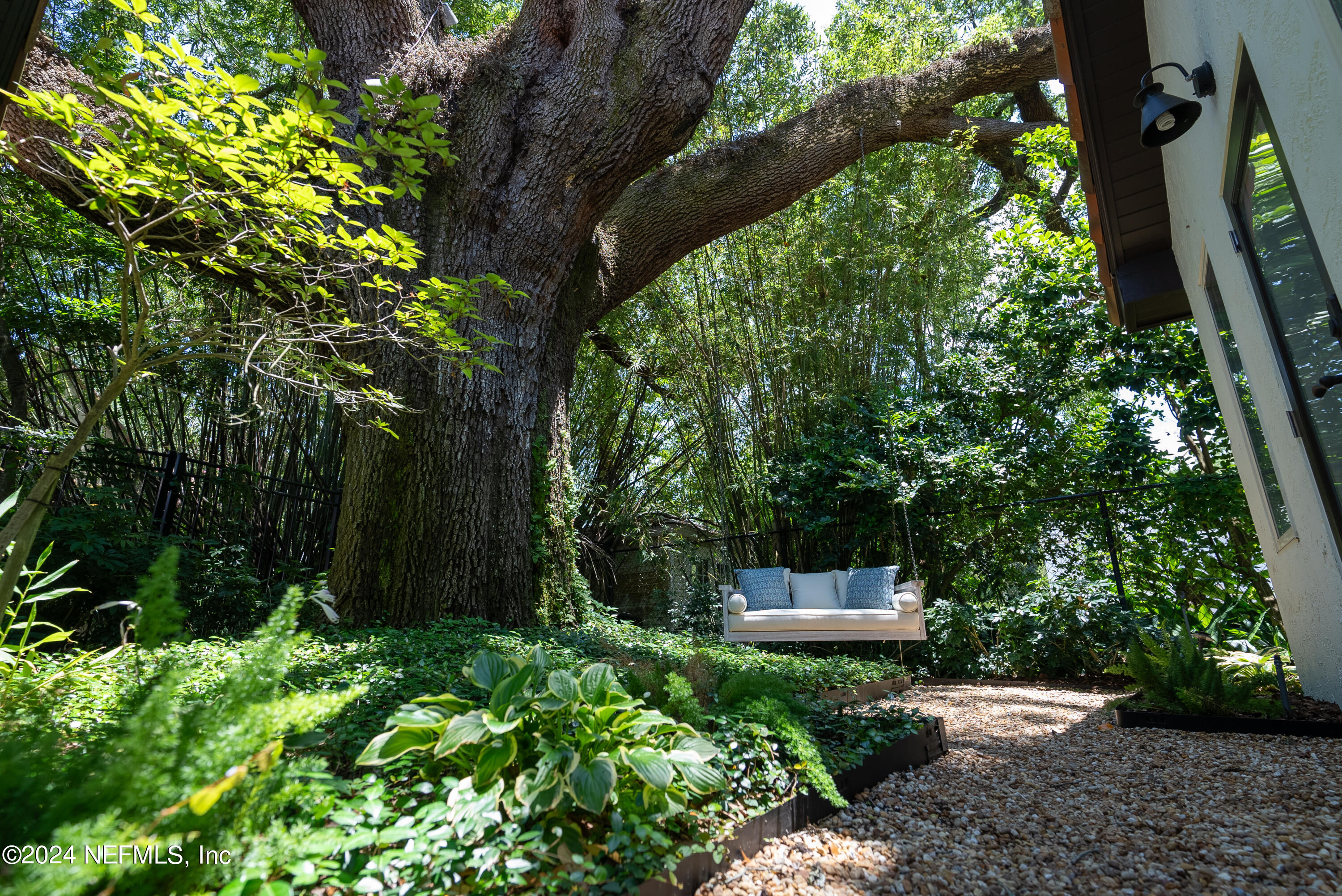 860 SORRENTO Road