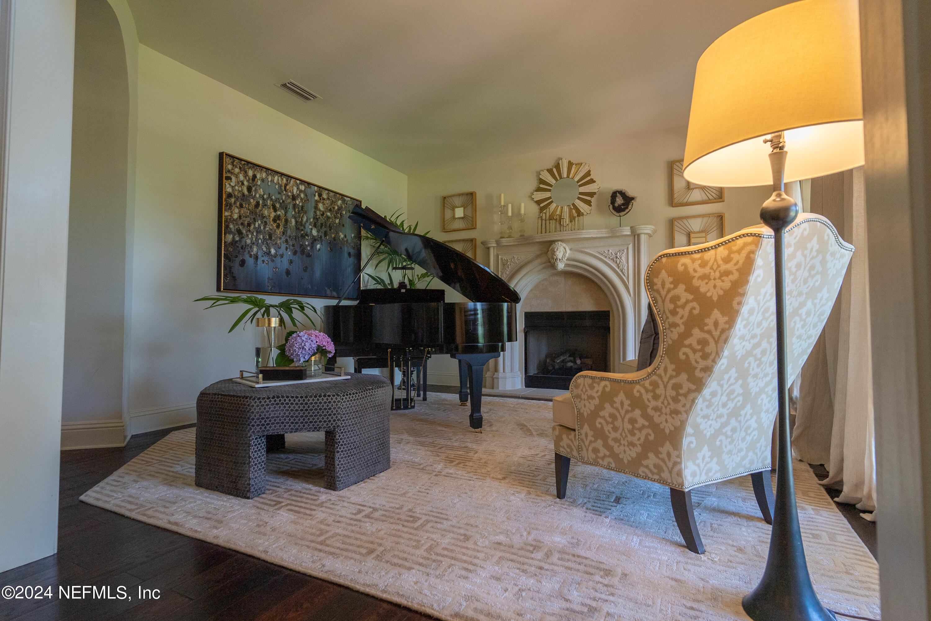860 SORRENTO Road