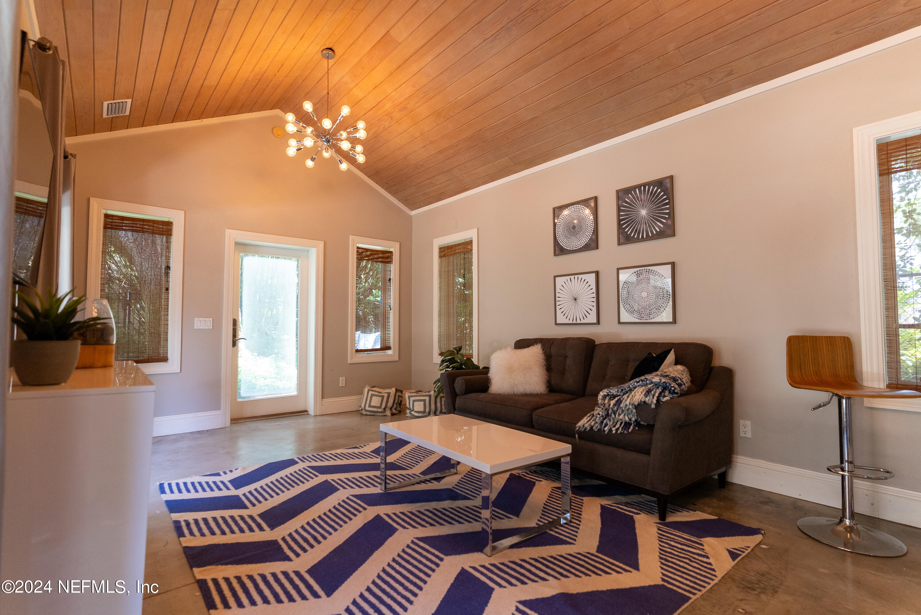 860 SORRENTO Road