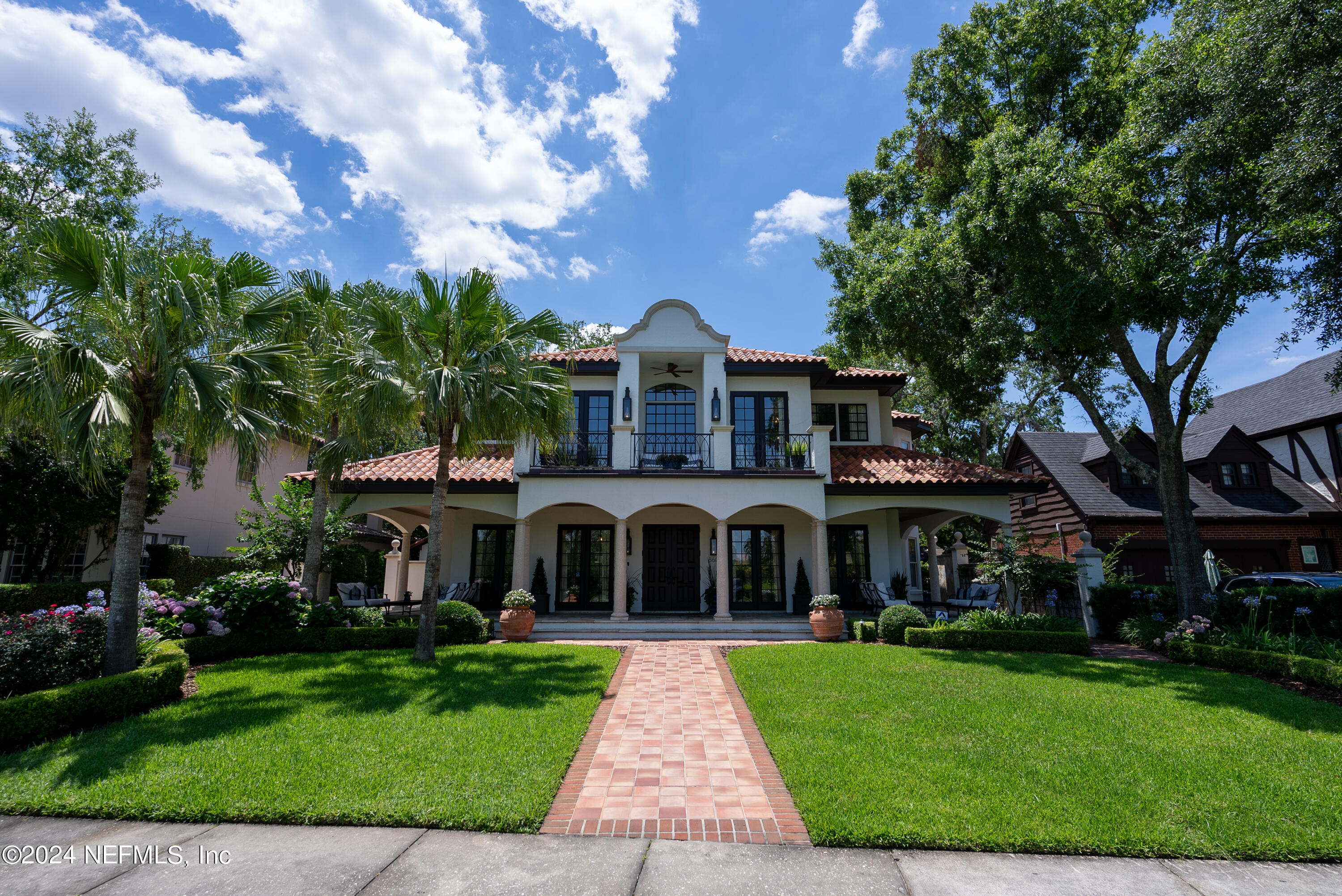 860 SORRENTO Road