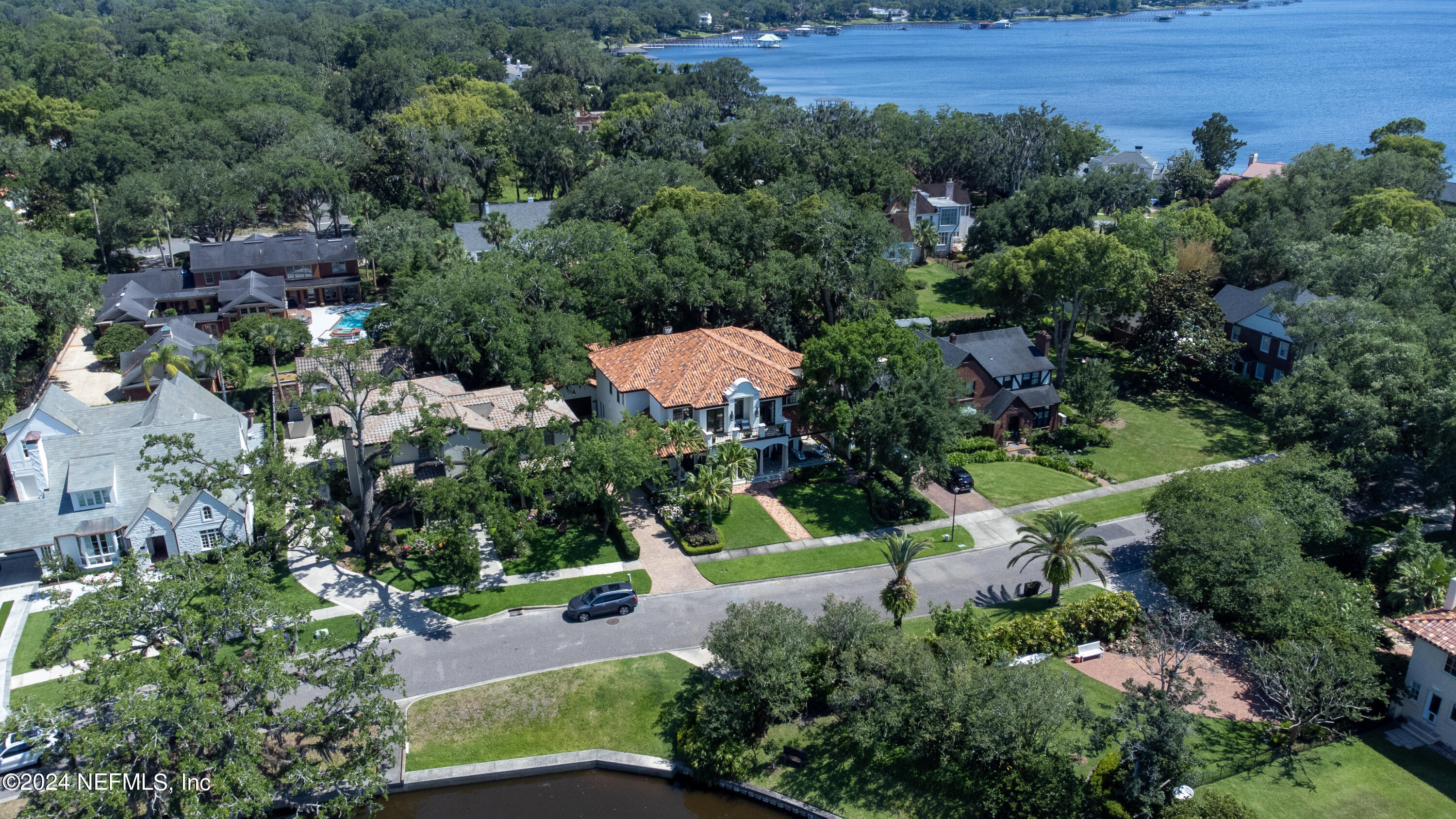 860 SORRENTO Road