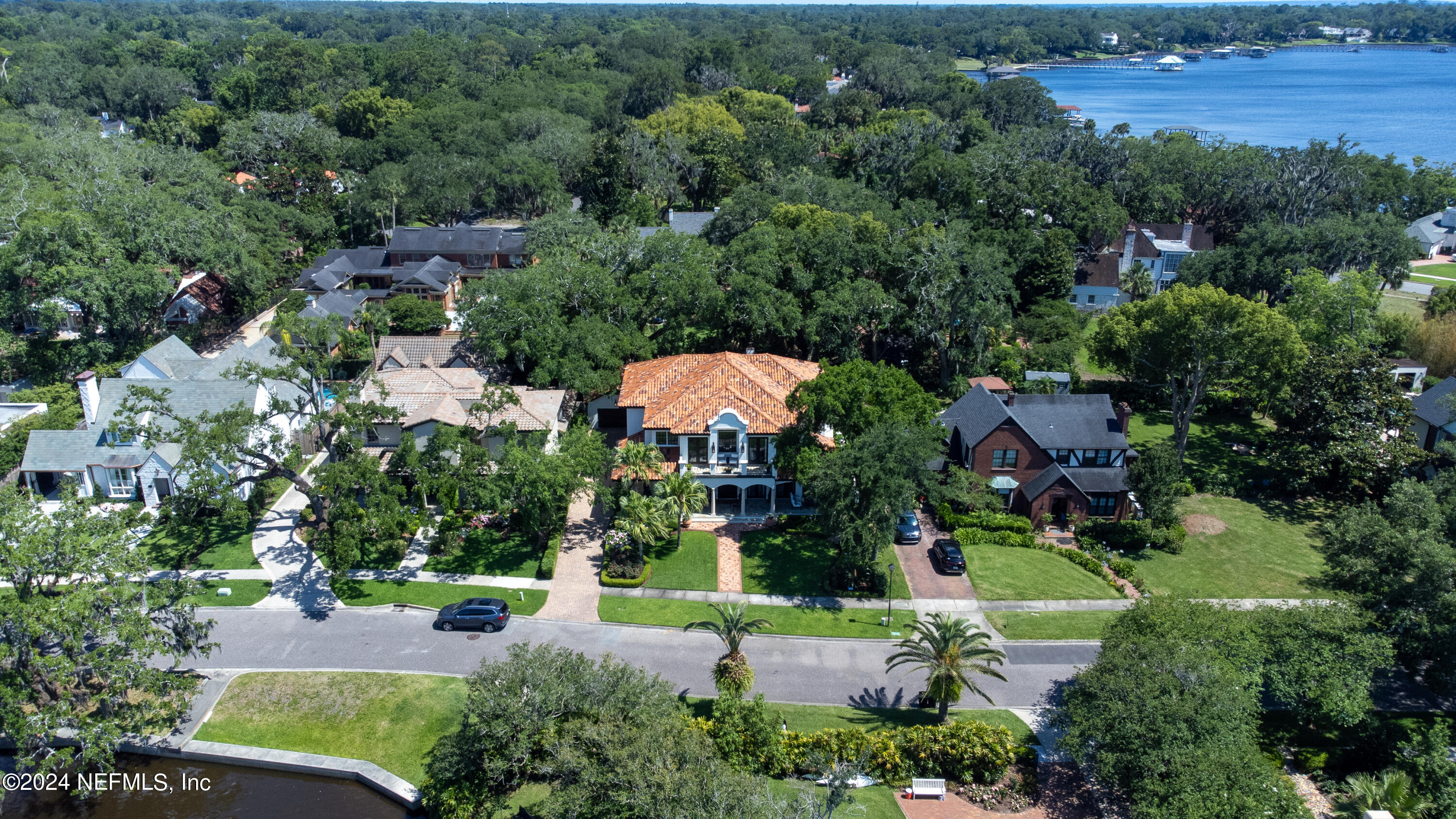860 SORRENTO Road