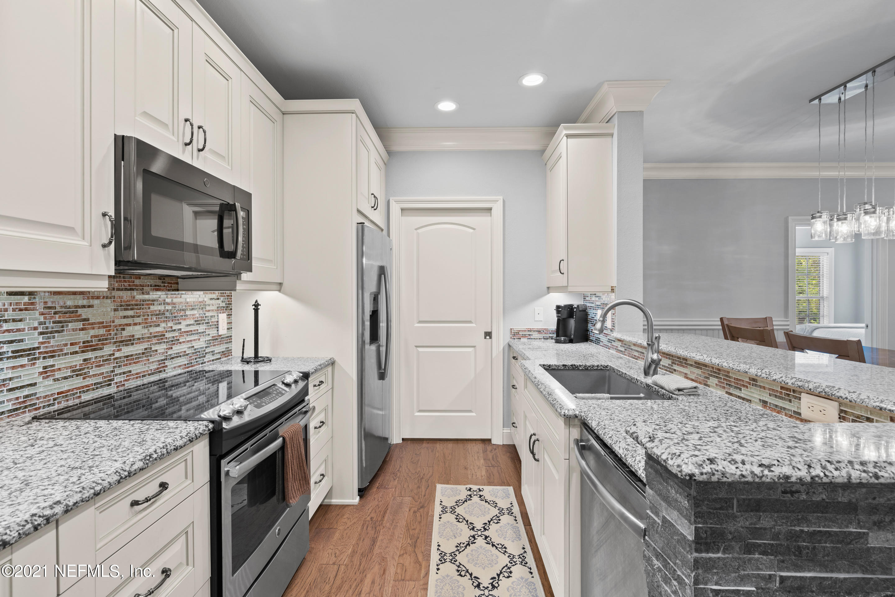 10901 BURNT MILL Road, 103