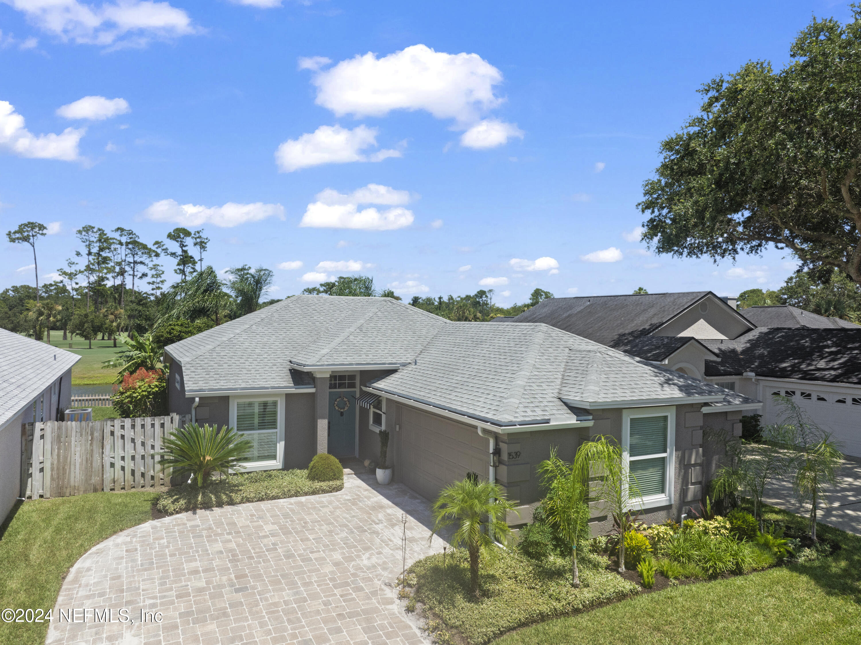 1539 LINKSIDE Drive