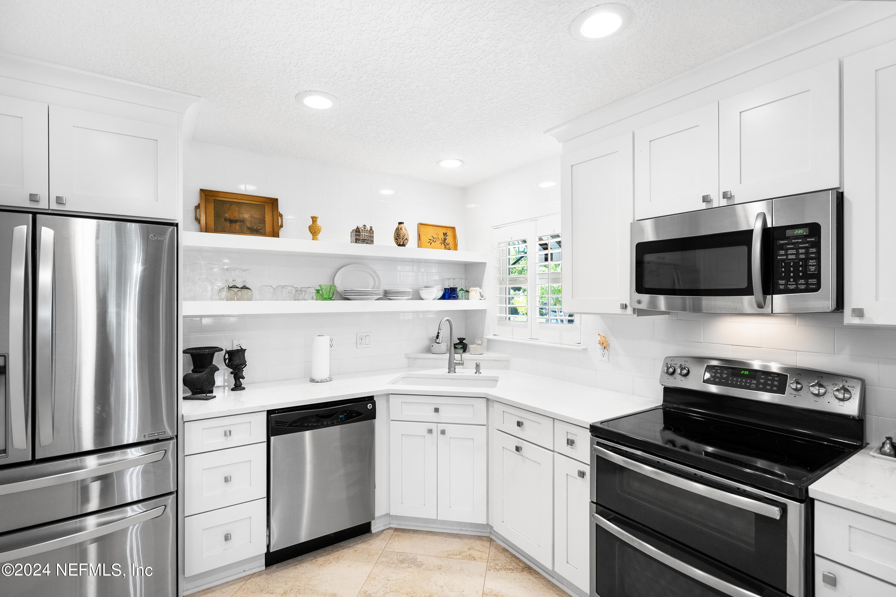 1539 LINKSIDE Drive
