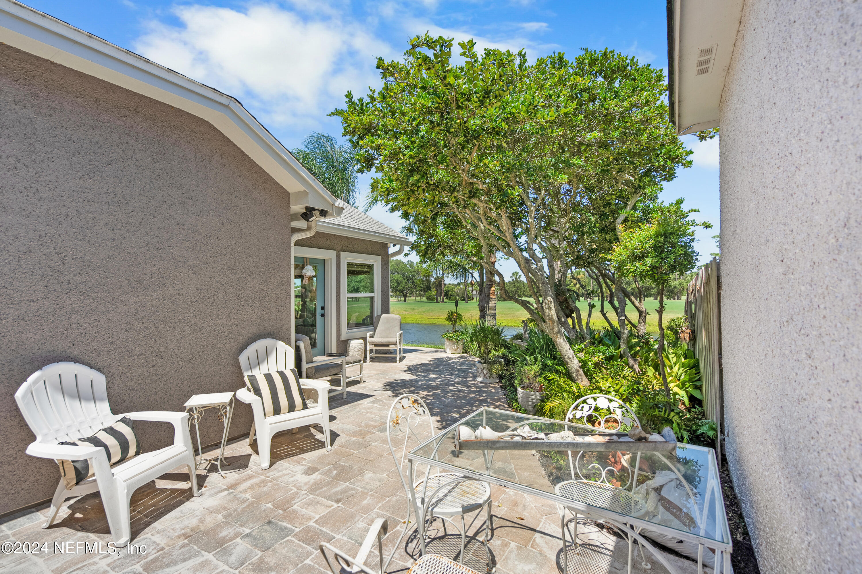 1539 LINKSIDE Drive