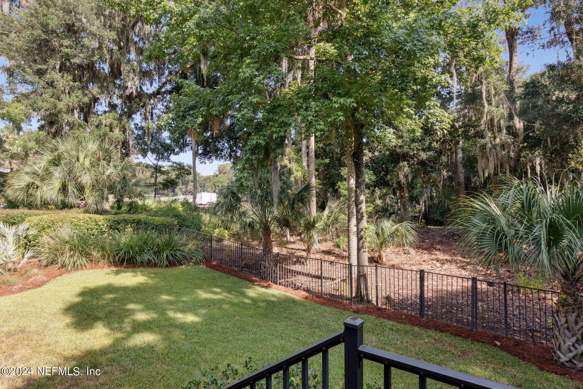 5 SEA MARSH Road