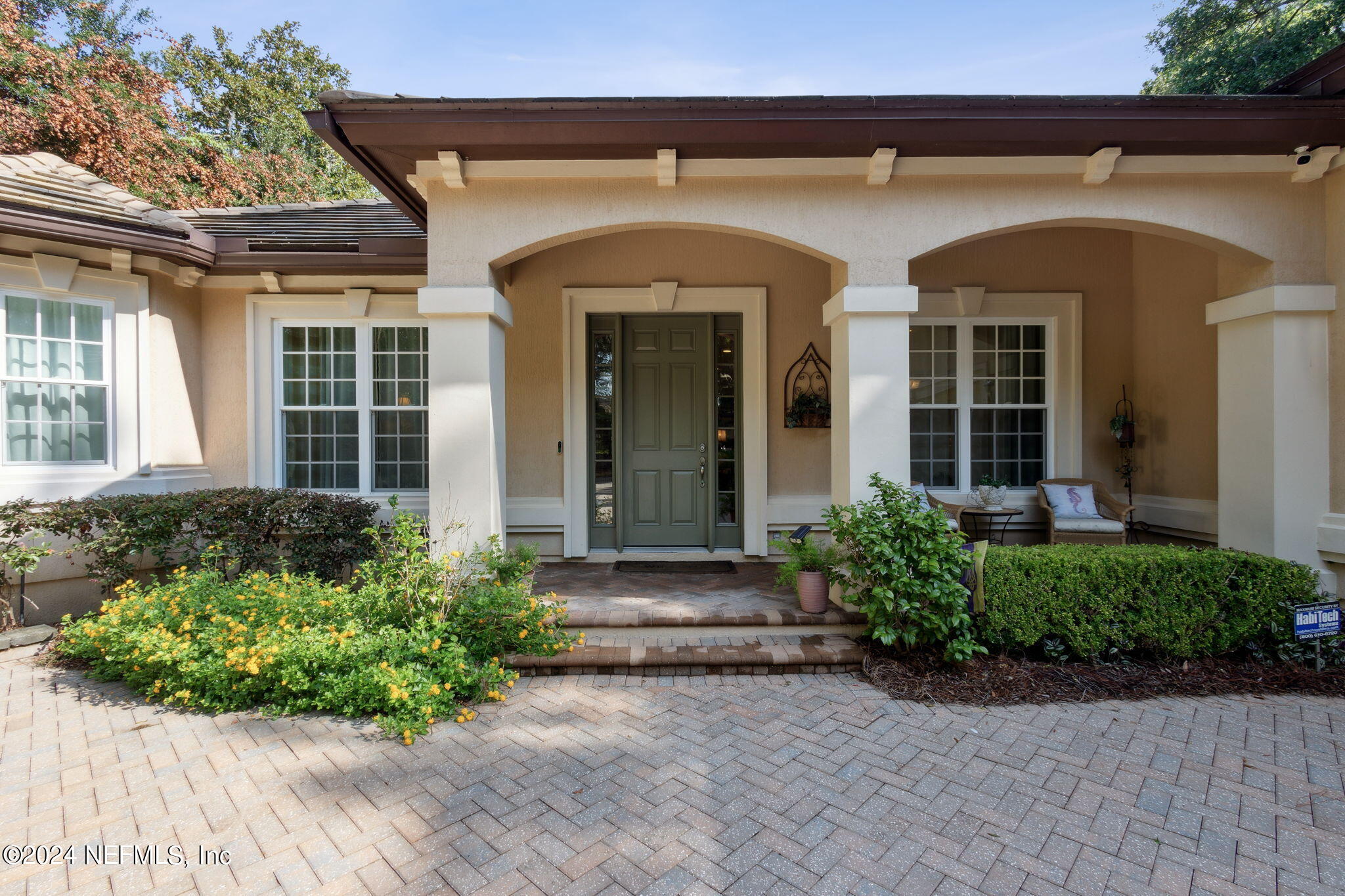 5 SEA MARSH Road