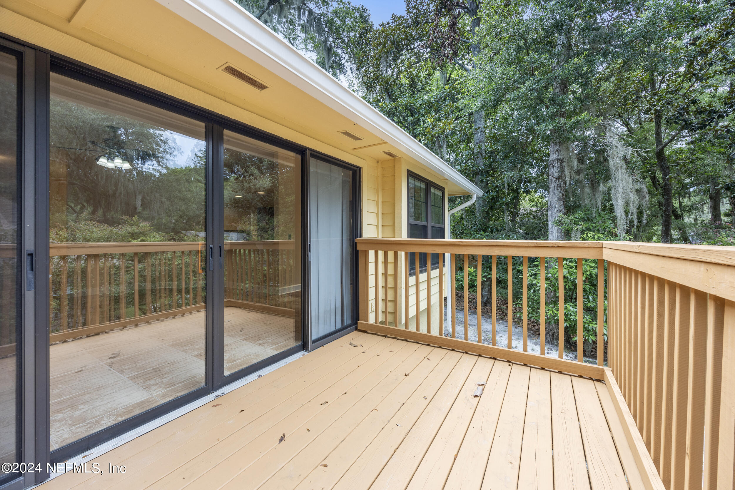 12143 SPRINGMOOR ONE Court