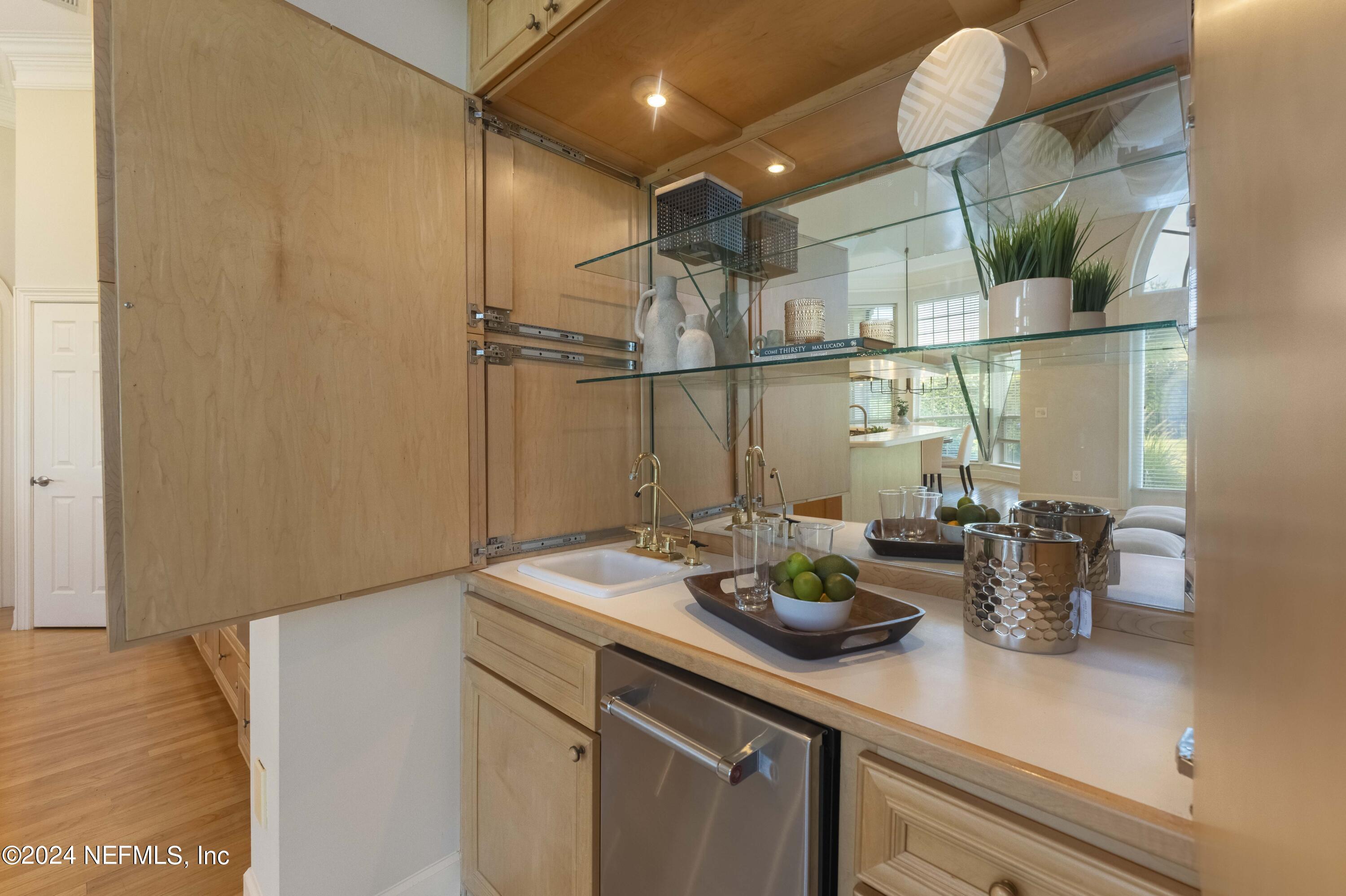 9681 PRESTON Trail W