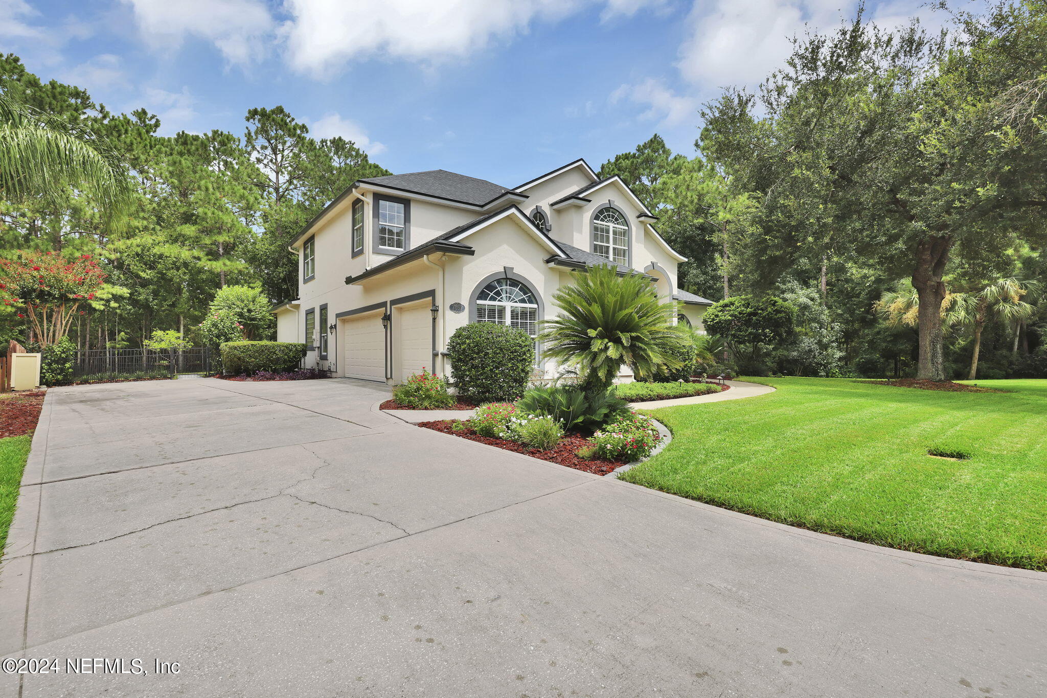 7857 MOUNT RANIER Drive
