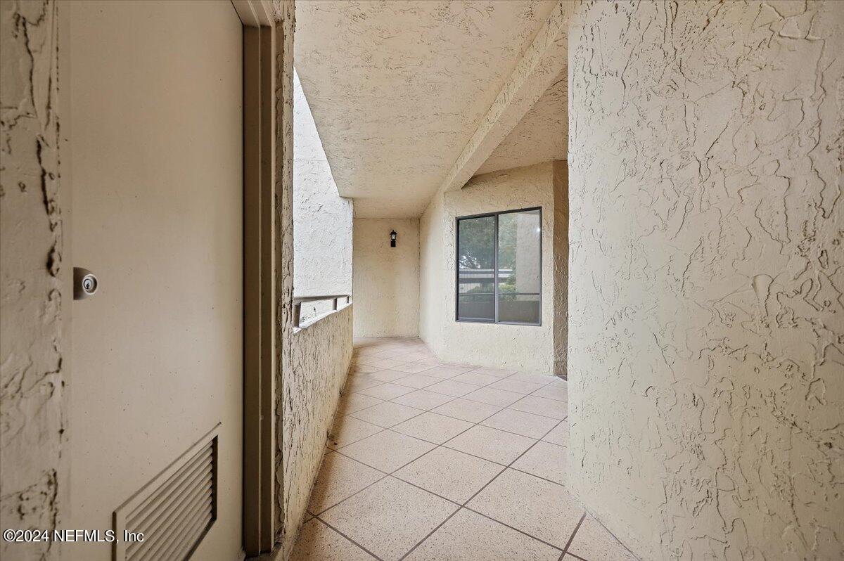 3820 LAVISTA Circle, 106