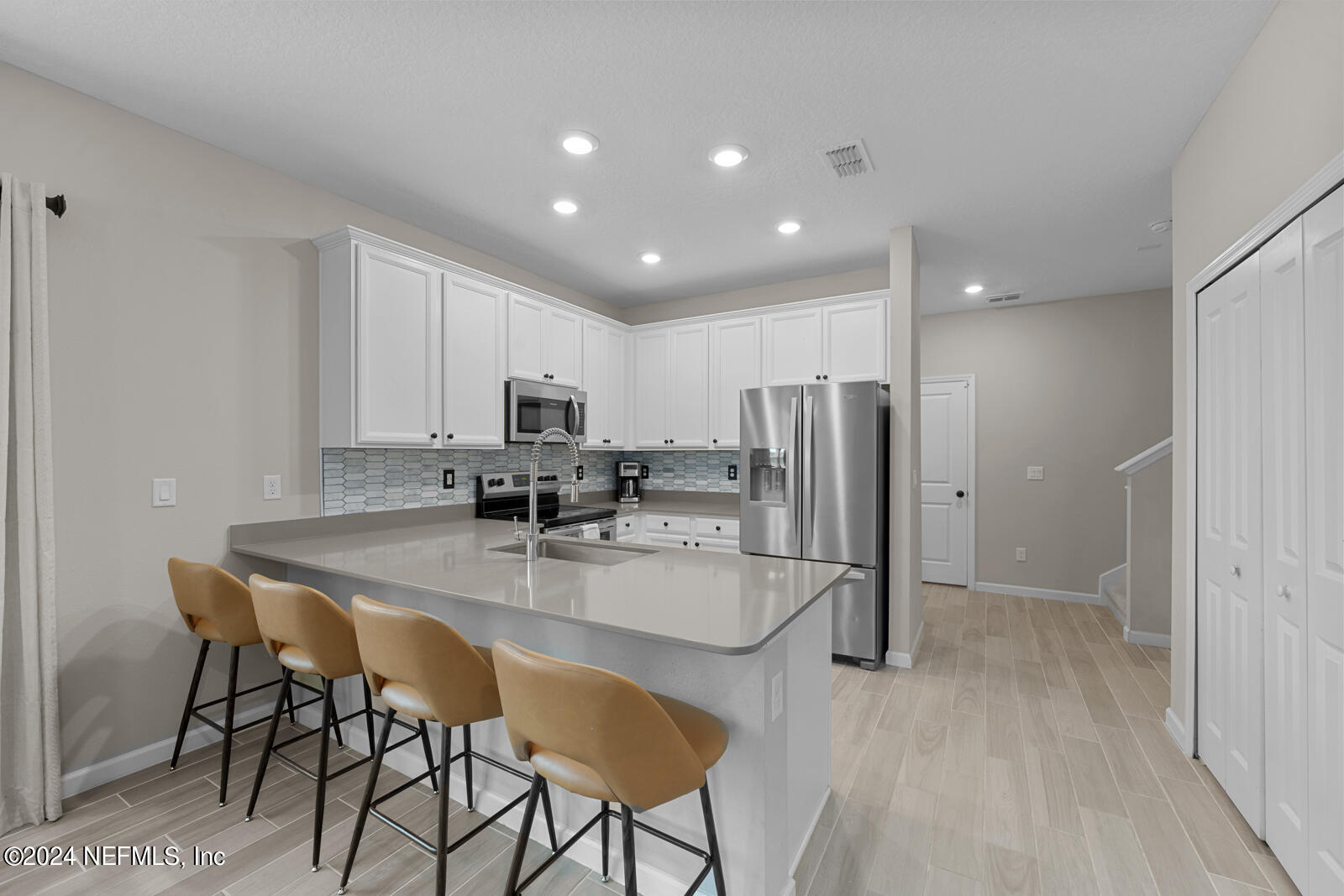 1165 BEACH DUNE Drive