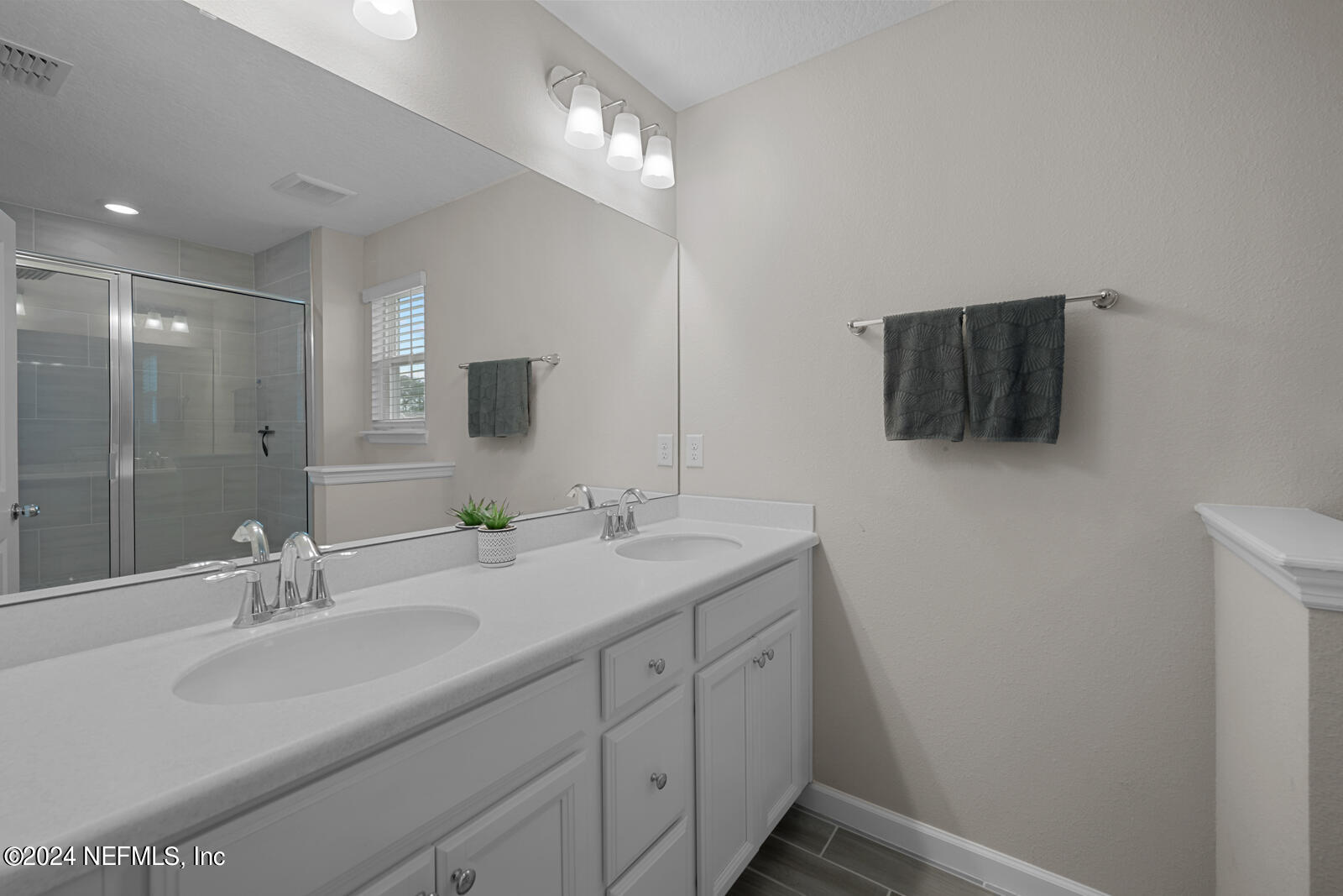 1165 BEACH DUNE Drive