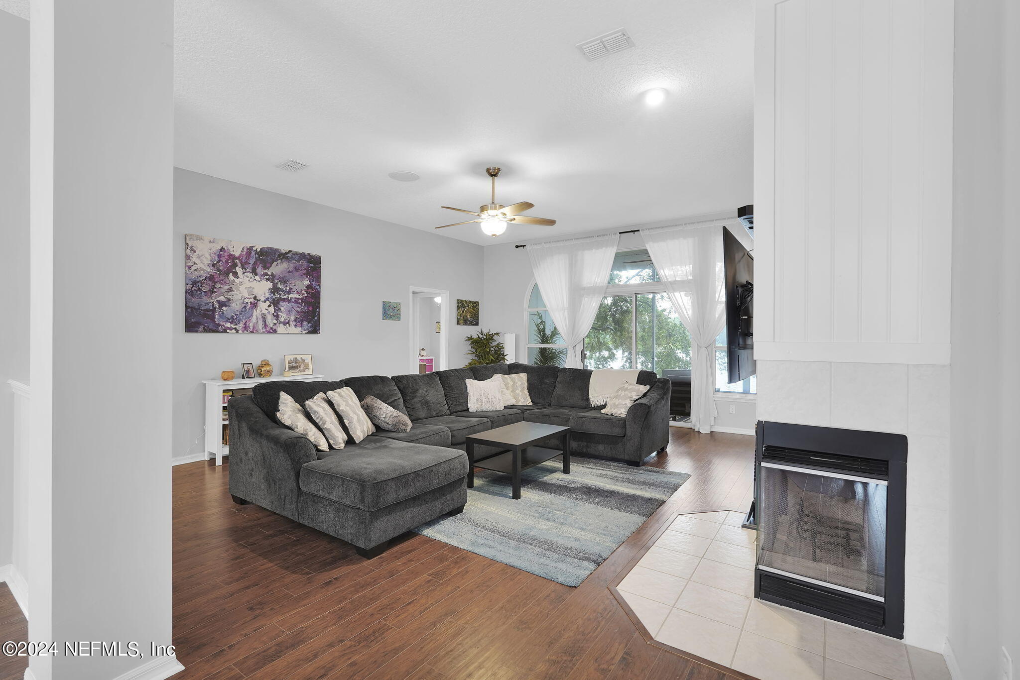 2326 LONGMONT Drive