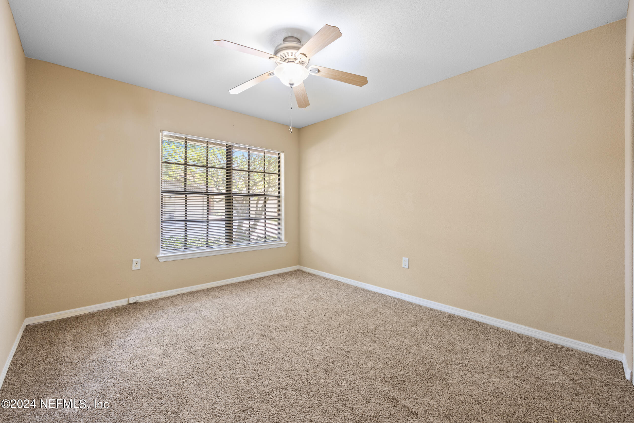 10150 BELLE RIVE Boulevard, 2009