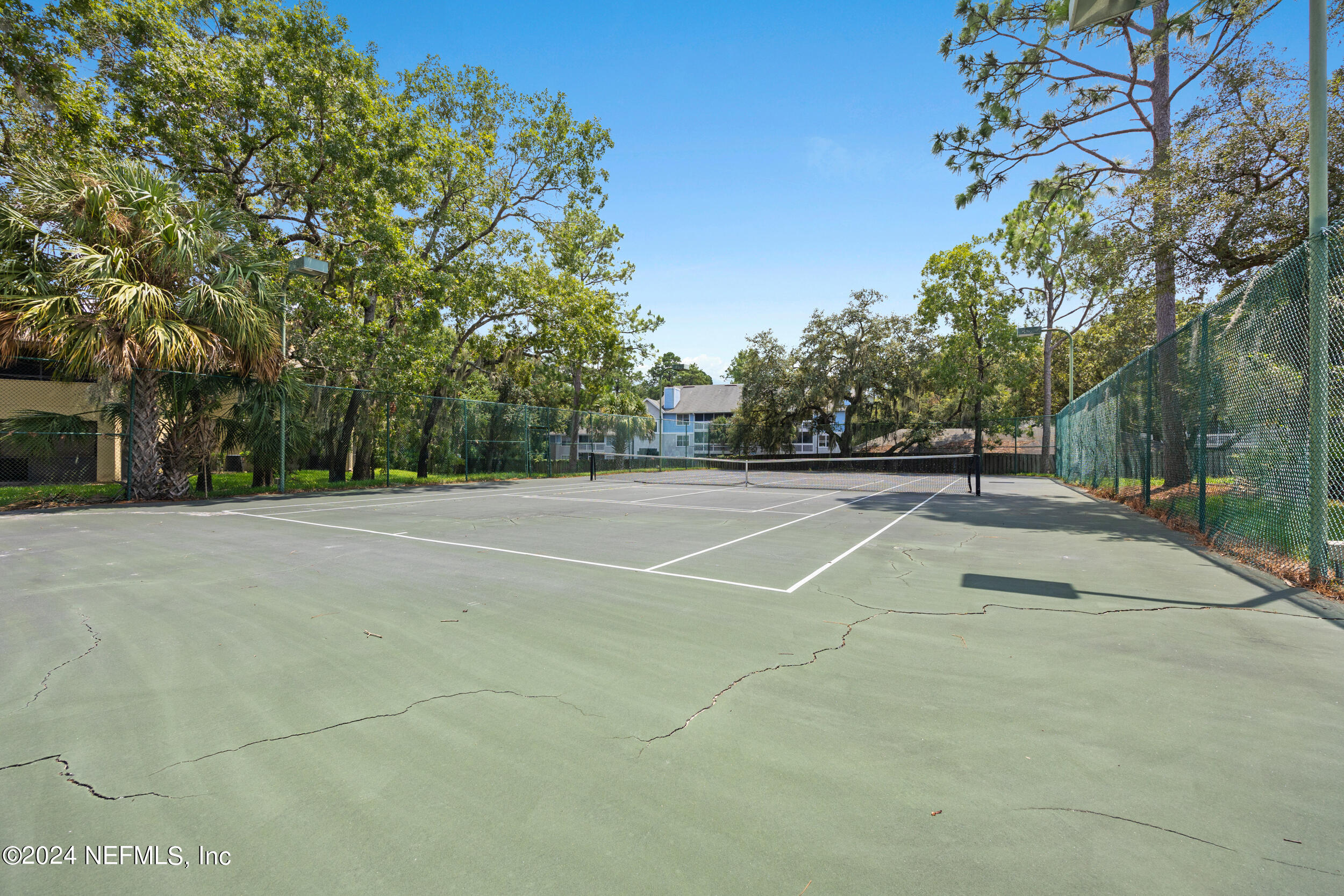 10150 BELLE RIVE Boulevard, 2009